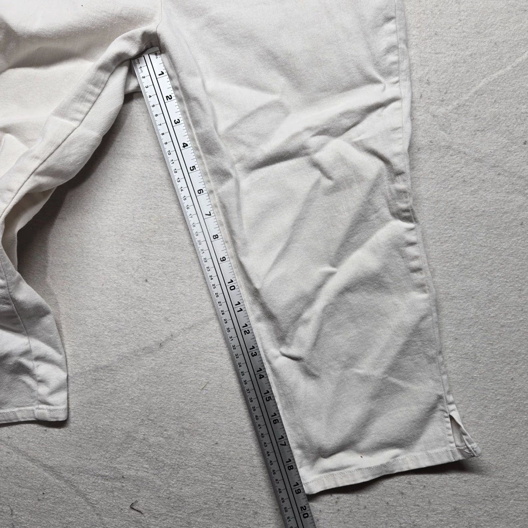Vintage Ruby Rd. Favorites Solid White Pants Stretch Waist Adult Women's Size 8 Pants Metallic? No. Size 30" / US 8 / IT 44 - 6 Thumbnail