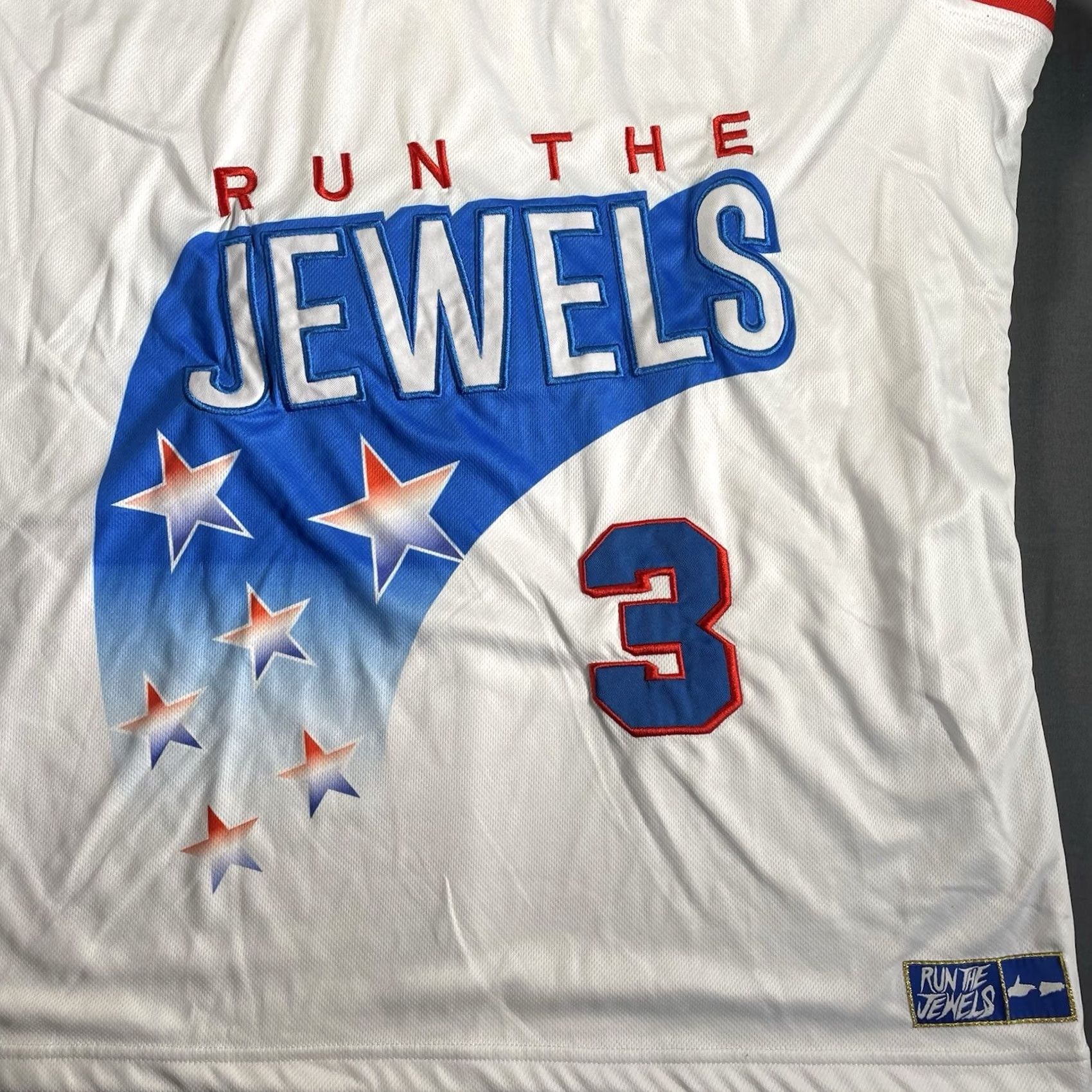 Vintage VINTAGE Run The Jewels Jersey Mens 2XL RTJ3 Basketball Official RTJ Merch White RARE Size US XXL / EU 58 / 5 - 5 Thumbnail
