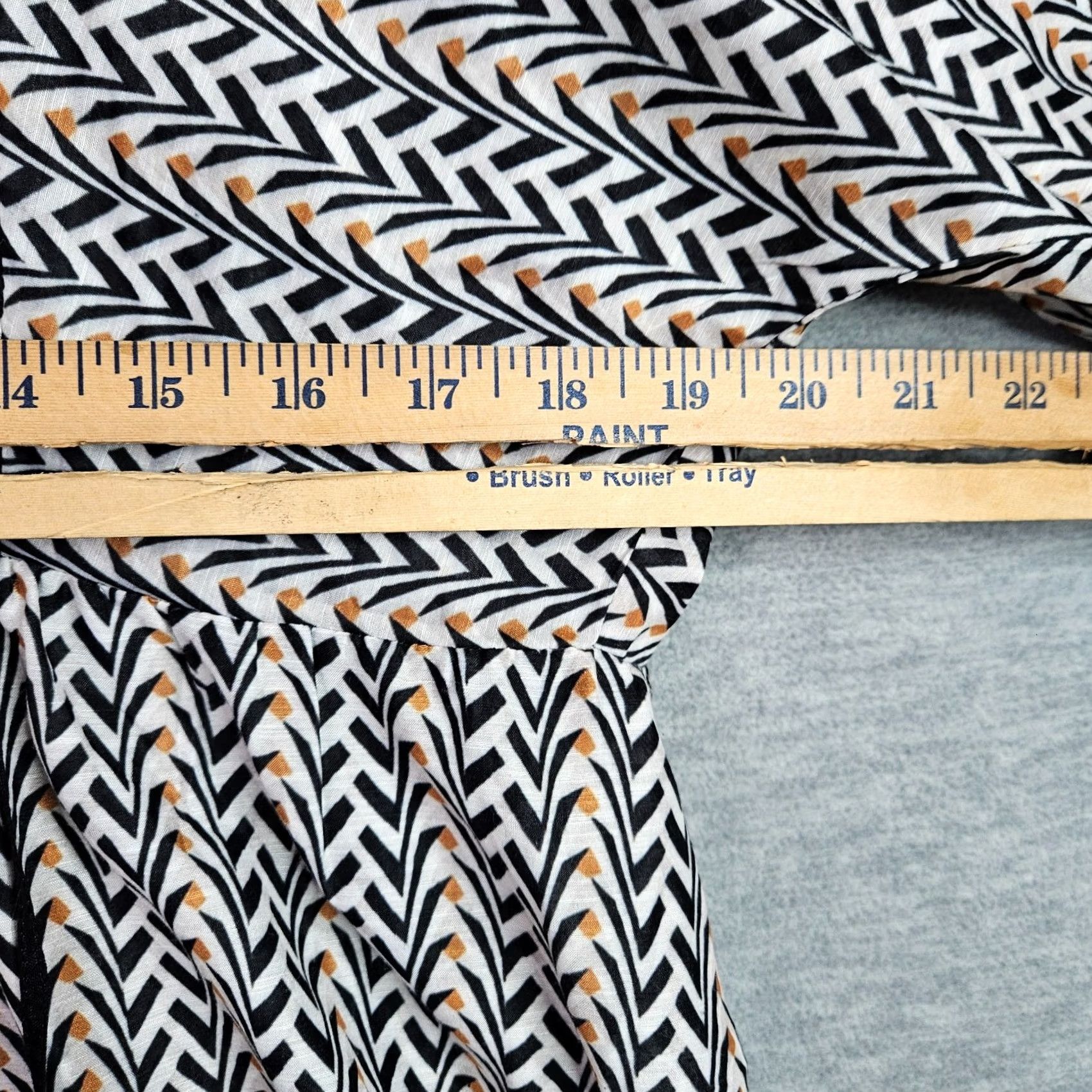ARQ VARQ Anthropologie Daeria Women's XS Boho Embroidered Tribal Print Peasant Top Size XS / US 0-2 / IT 36-38 - 3 Thumbnail
