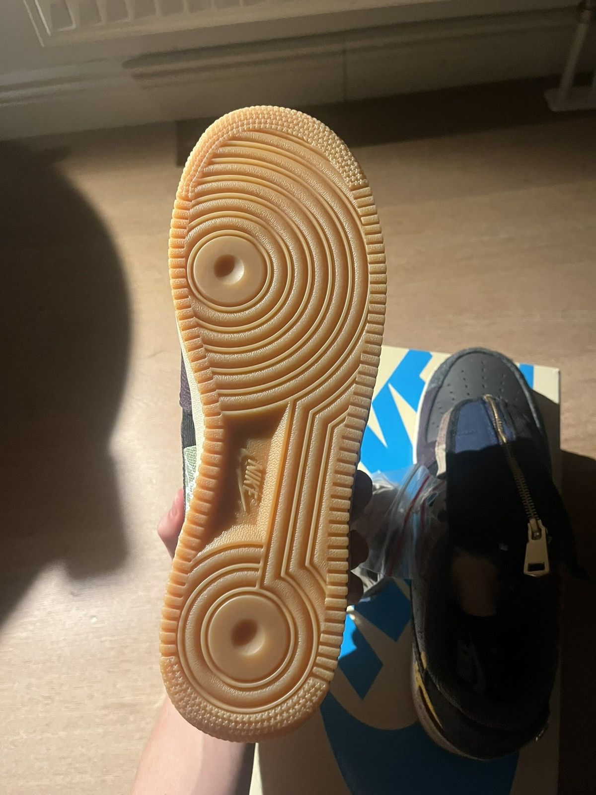 Nike × Travis Scott Nike Air Force 1 Low Travis Scott „Cactus Jack“ Size US 10.5 / EU 43-44 - 9 Thumbnail