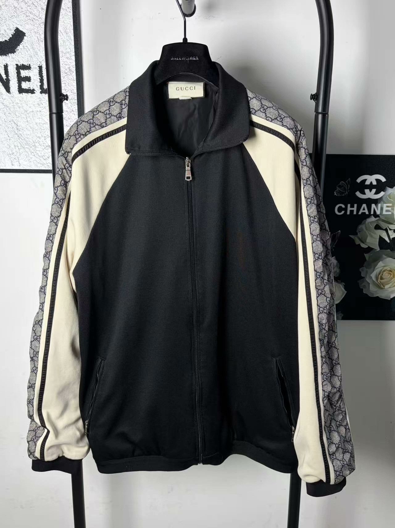 Gucci Gucci Animal Print White Light Jacket m Men Size US M / EU 48-50 / 2 - 1 Thumbnail