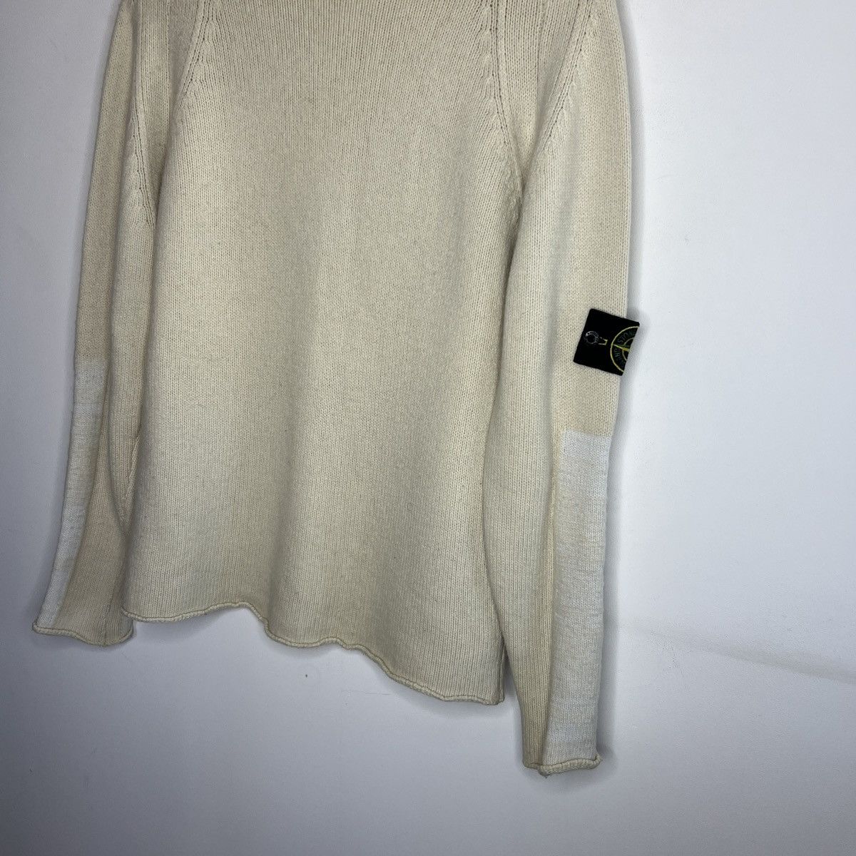 Stone Island Vintage Stone Island Jumper Sweater Knit Wool Beige Badge Size US M / EU 48-50 / 2 - 2 Thumbnail