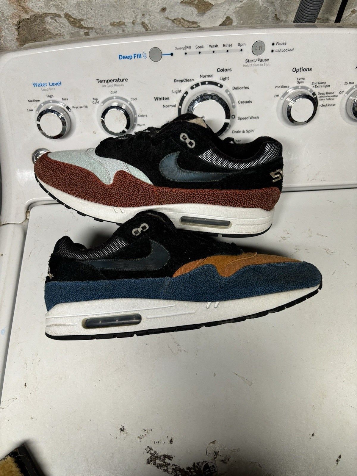 Nike De'Aaron Fox x Nike Air Max 1 Swipa Size US 14 / EU 47 - 1 Thumbnail