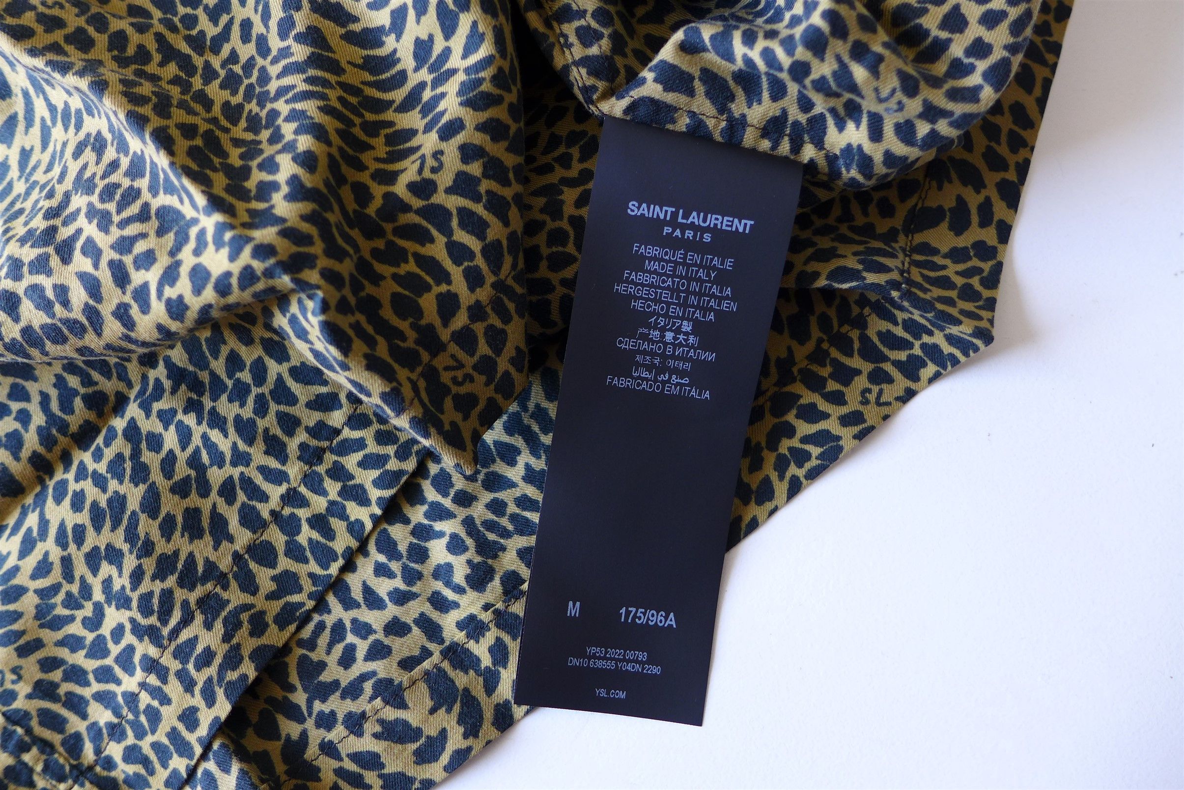 Saint Laurent Paris Saint Laurent Leopard Print Short-Sleeve Shirt Size US M / EU 48-50 / 2 - 16 Thumbnail