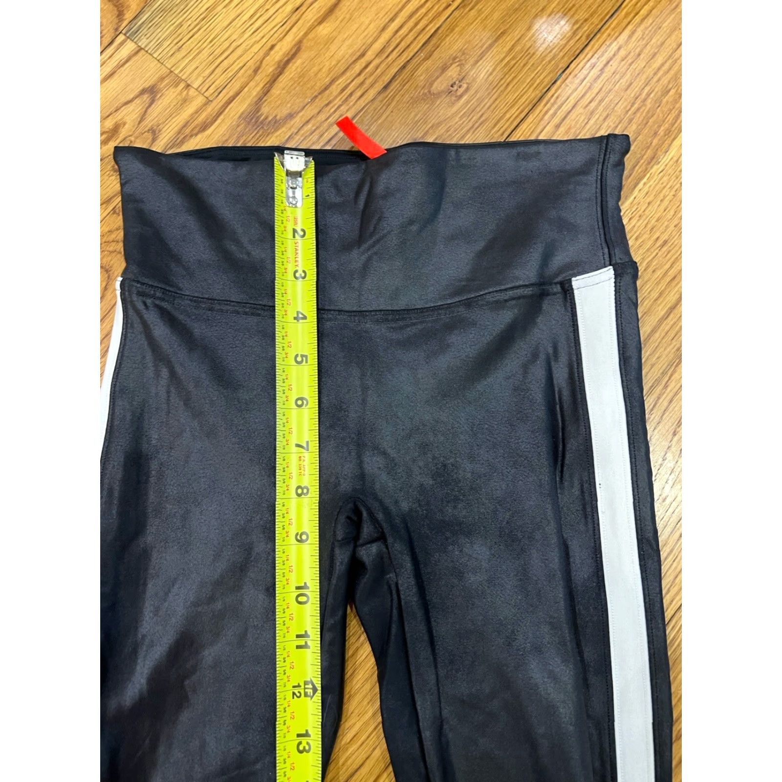 Spanx VINTAGE Spanx Leggings Womens Size Small Black Faux Leather Striped Full Length Pants Going Out Women Size 28" / US 6 / IT 42 - 5 Thumbnail