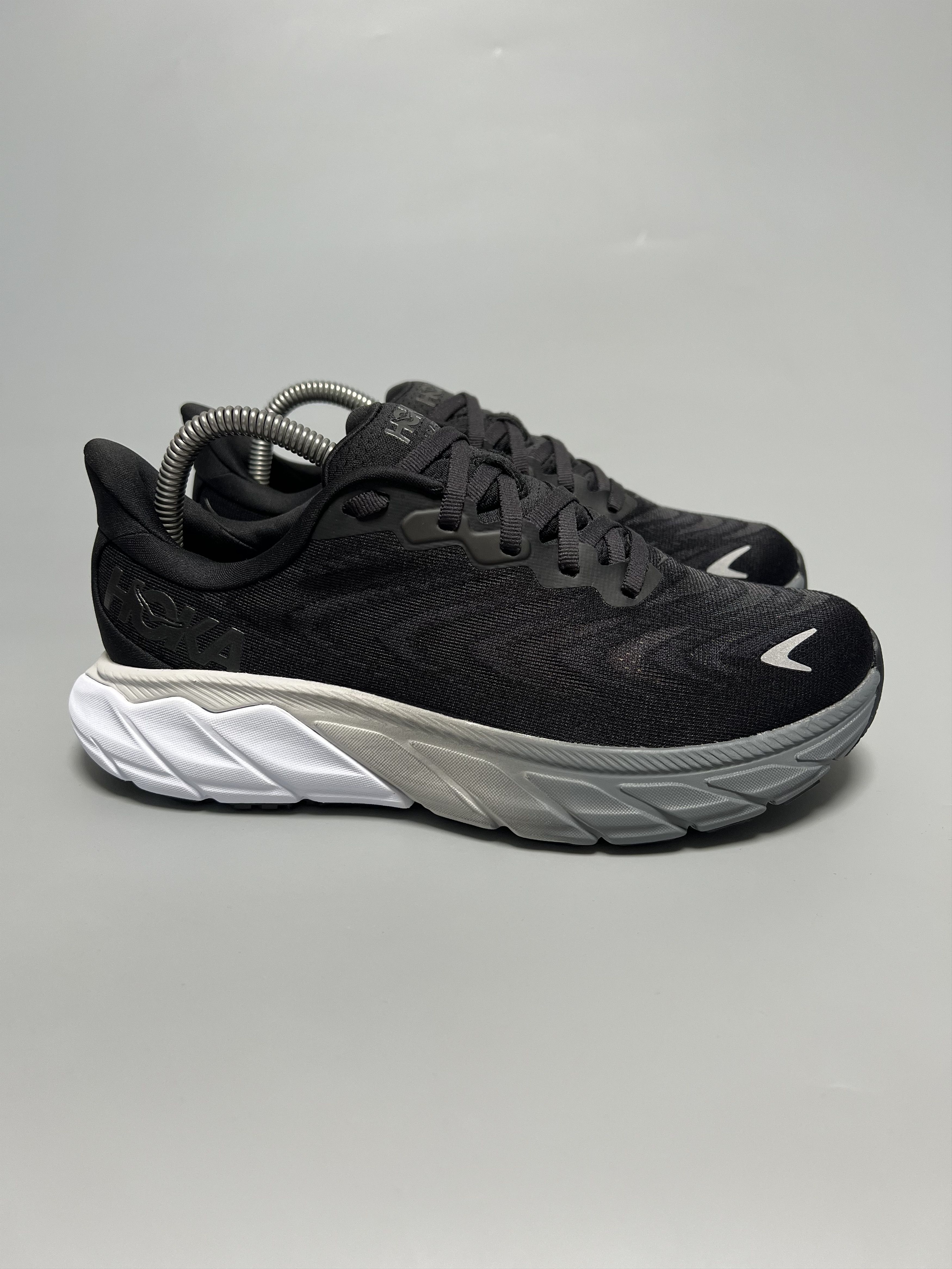 Hoka 6.5D Hoka One One Arahi 6 Wide Running Shoes Walking Gym Size US 6.5 / IT 36.5 - 1 Thumbnail