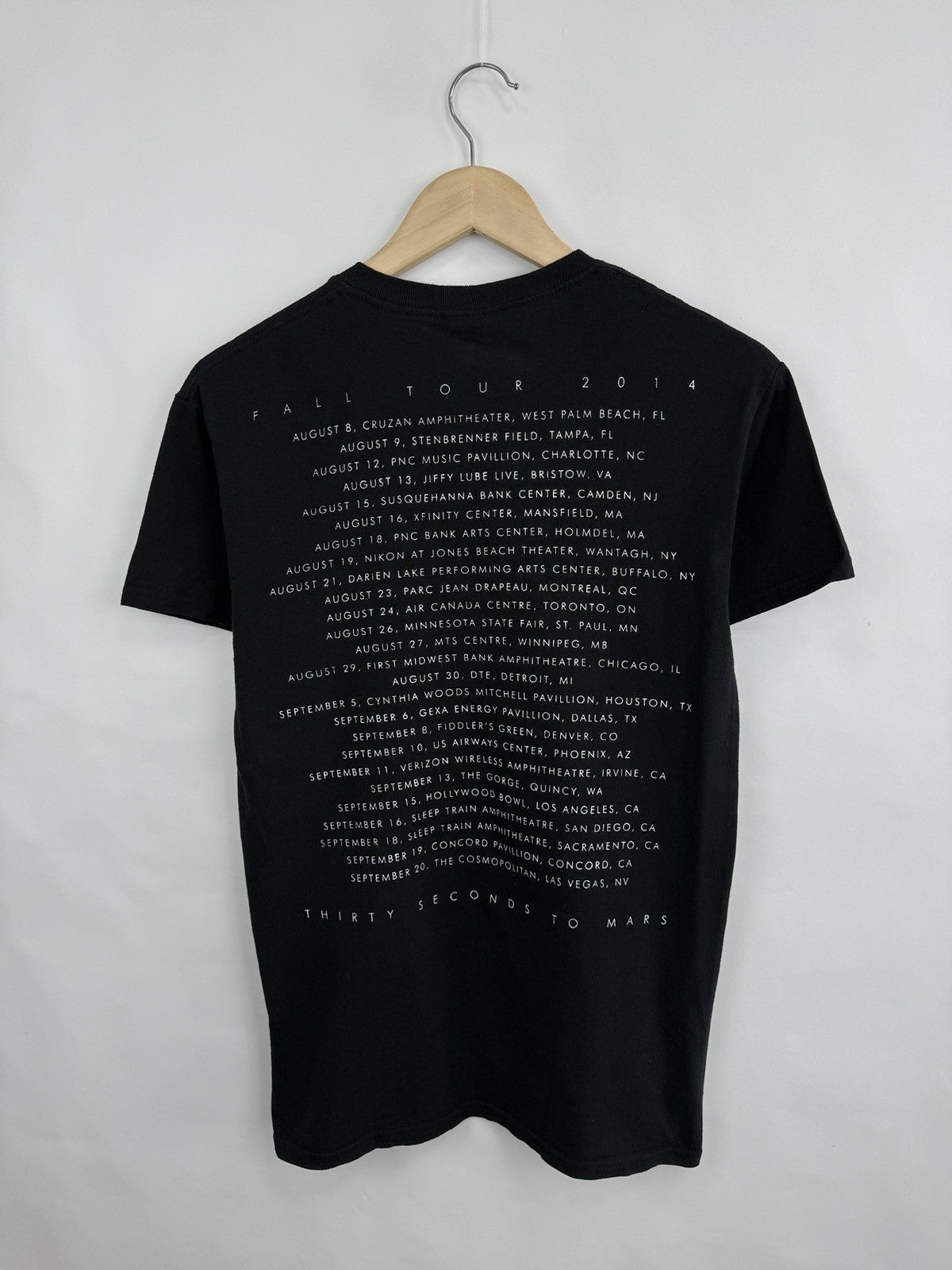 Band Tees 🇺🇸 2014 Thirty Seconds To Mars Fall Tour T-Shirt Rock Rare Size US S / EU 44-46 / 1 - 7 Thumbnail