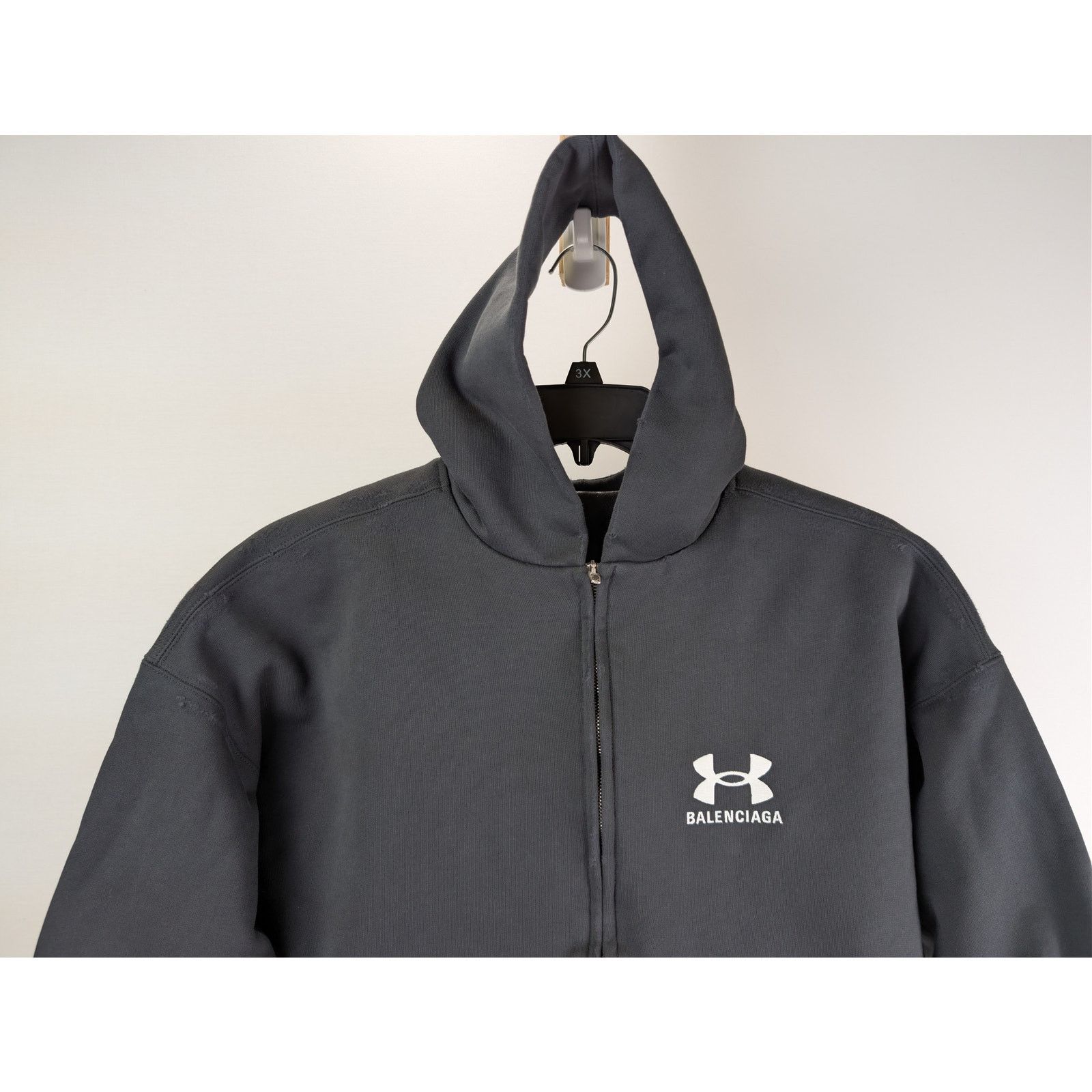 Balenciaga o1rshd1 Size: OS / Hoodie Bag in Black Size ONE SIZE - 3 Thumbnail