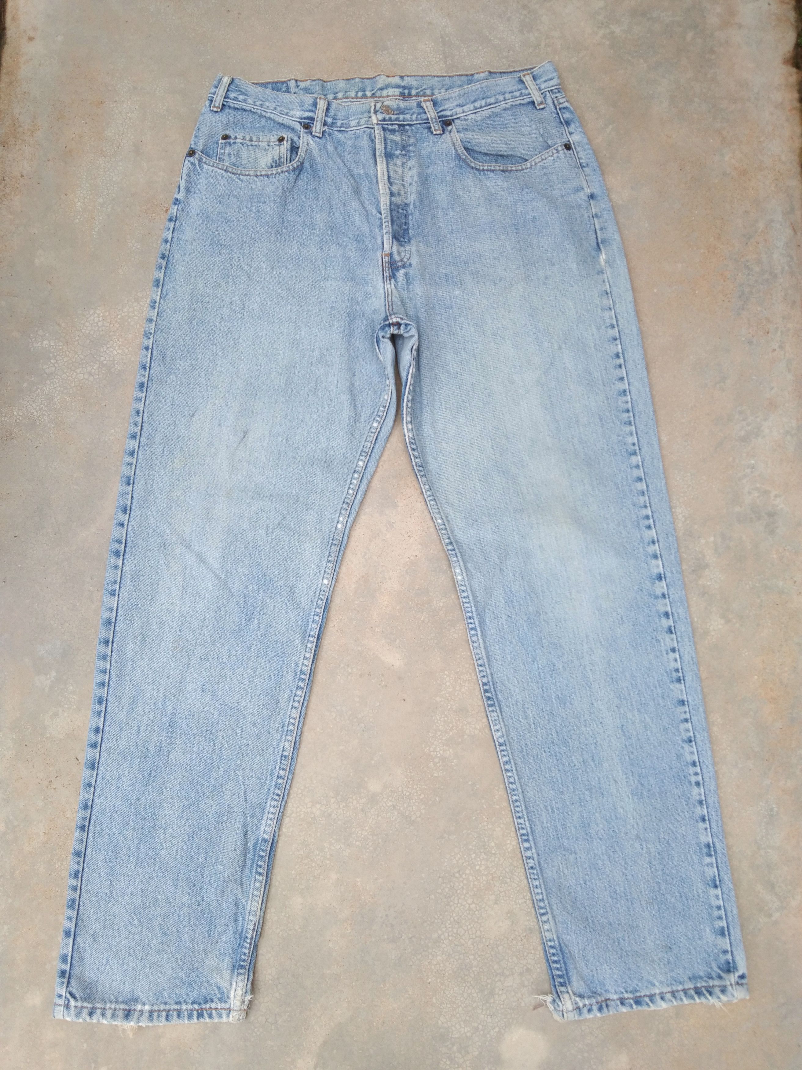Gap Vintage Gap Made In USA Loose Baggy Jeans 36x32 Size US 36 / EU 52 - 1 Thumbnail