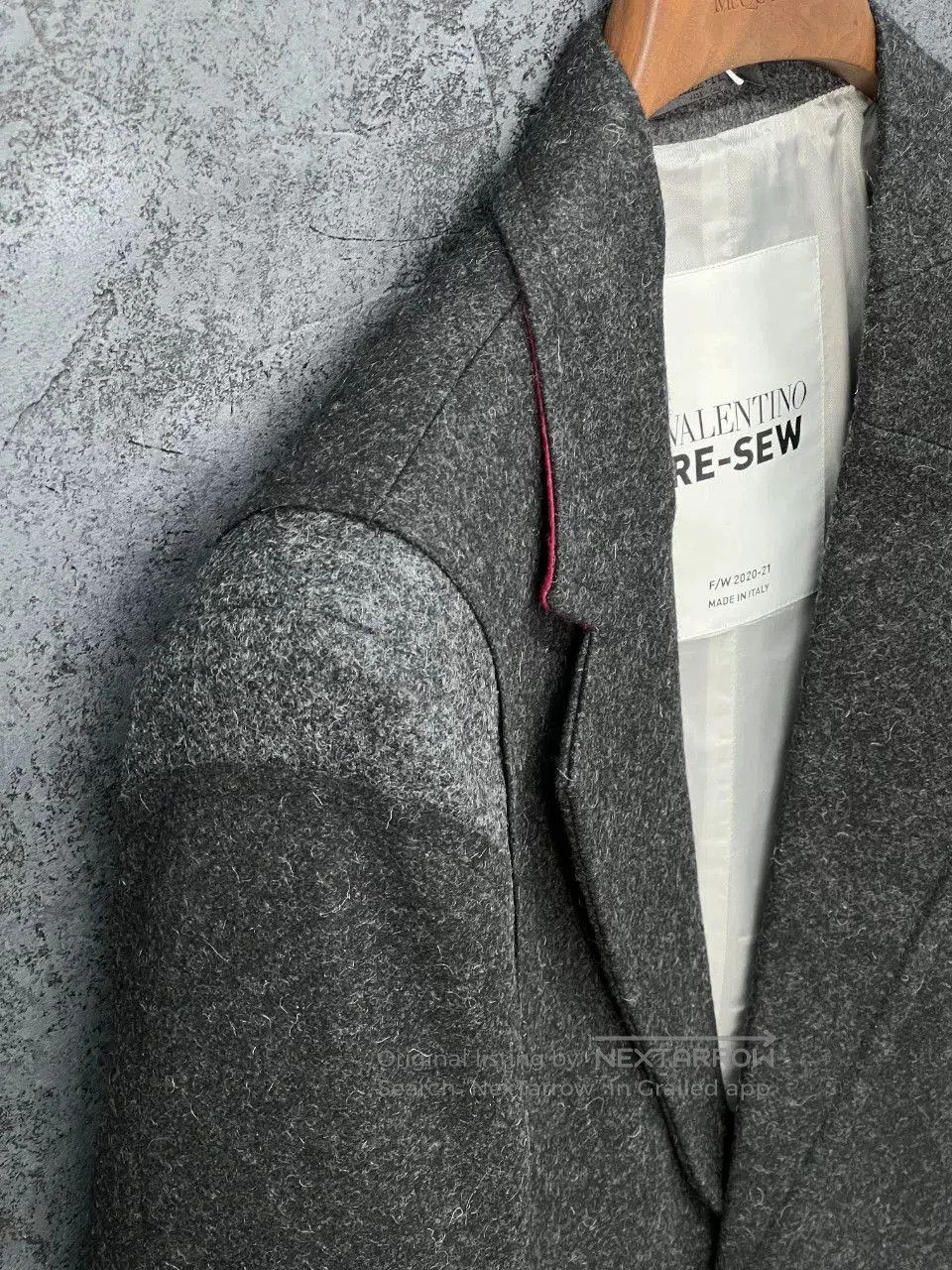 Valentino Valentino Single. Size US XL / EU 56 / 4 - 7 Thumbnail