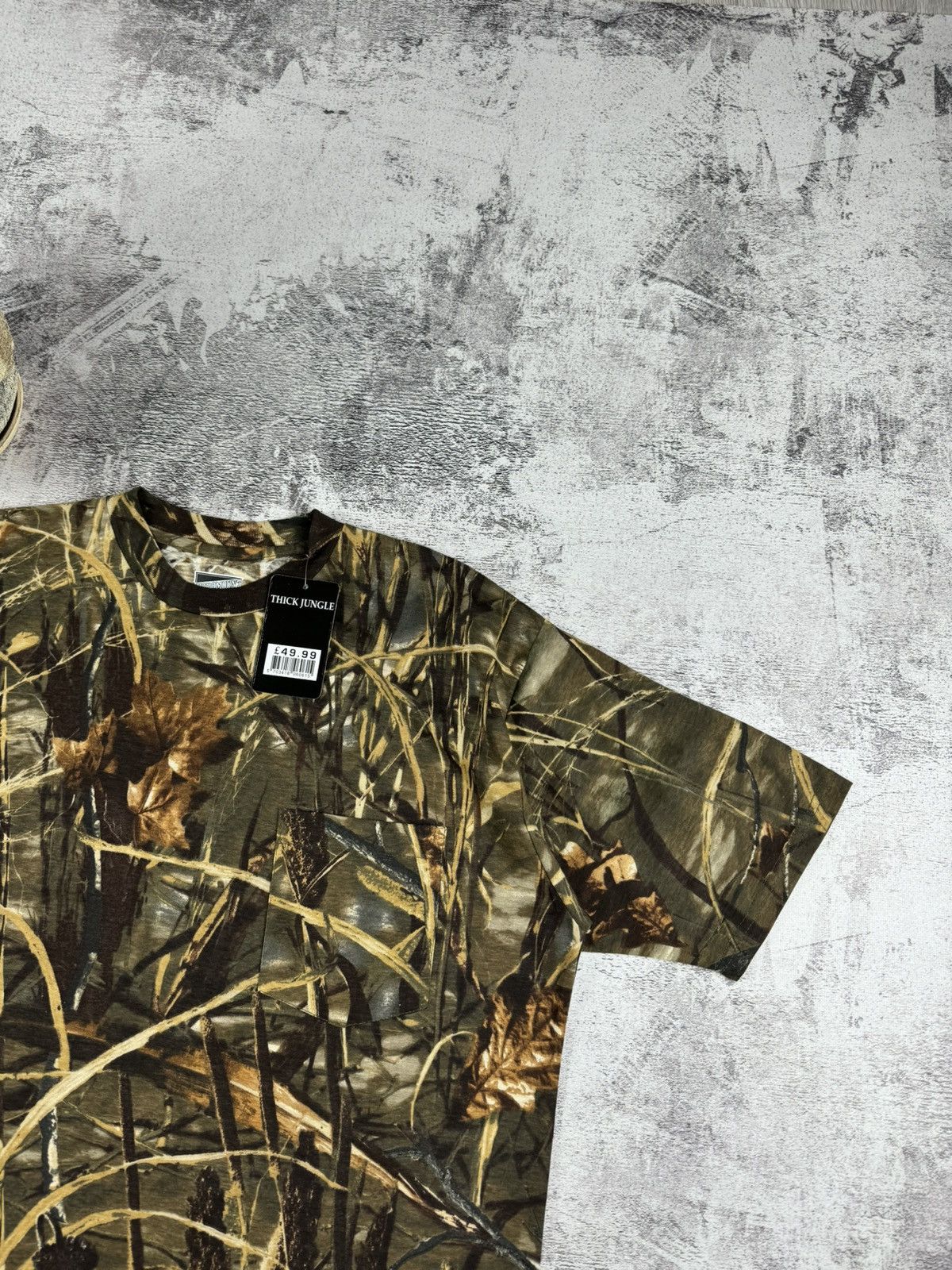 Realtree Vintage NEW Camo Realtree Thick Jungle Army Y2K T Shirt Tee Size US XL / EU 56 / 4 - 4 Thumbnail
