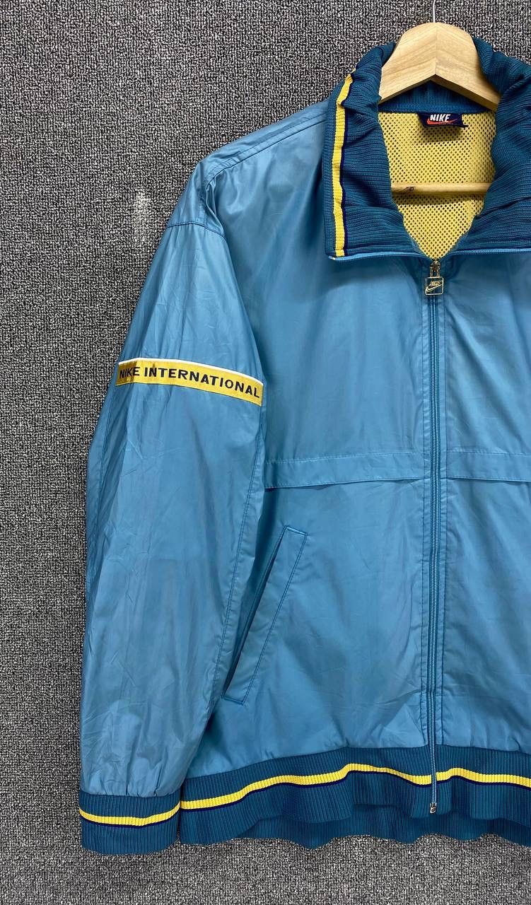 Nike Vintage 80s Nike International Light Jacket Size US M / EU 48-50 / 2 - 3 Thumbnail