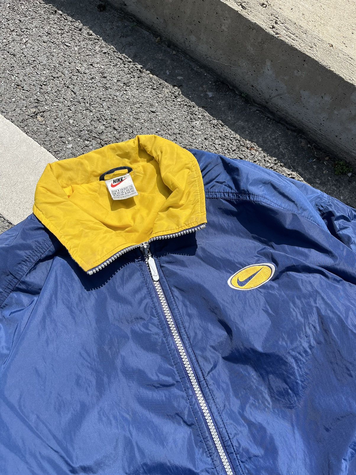 Vintage Nike Big Logo Windbreaker Jacket