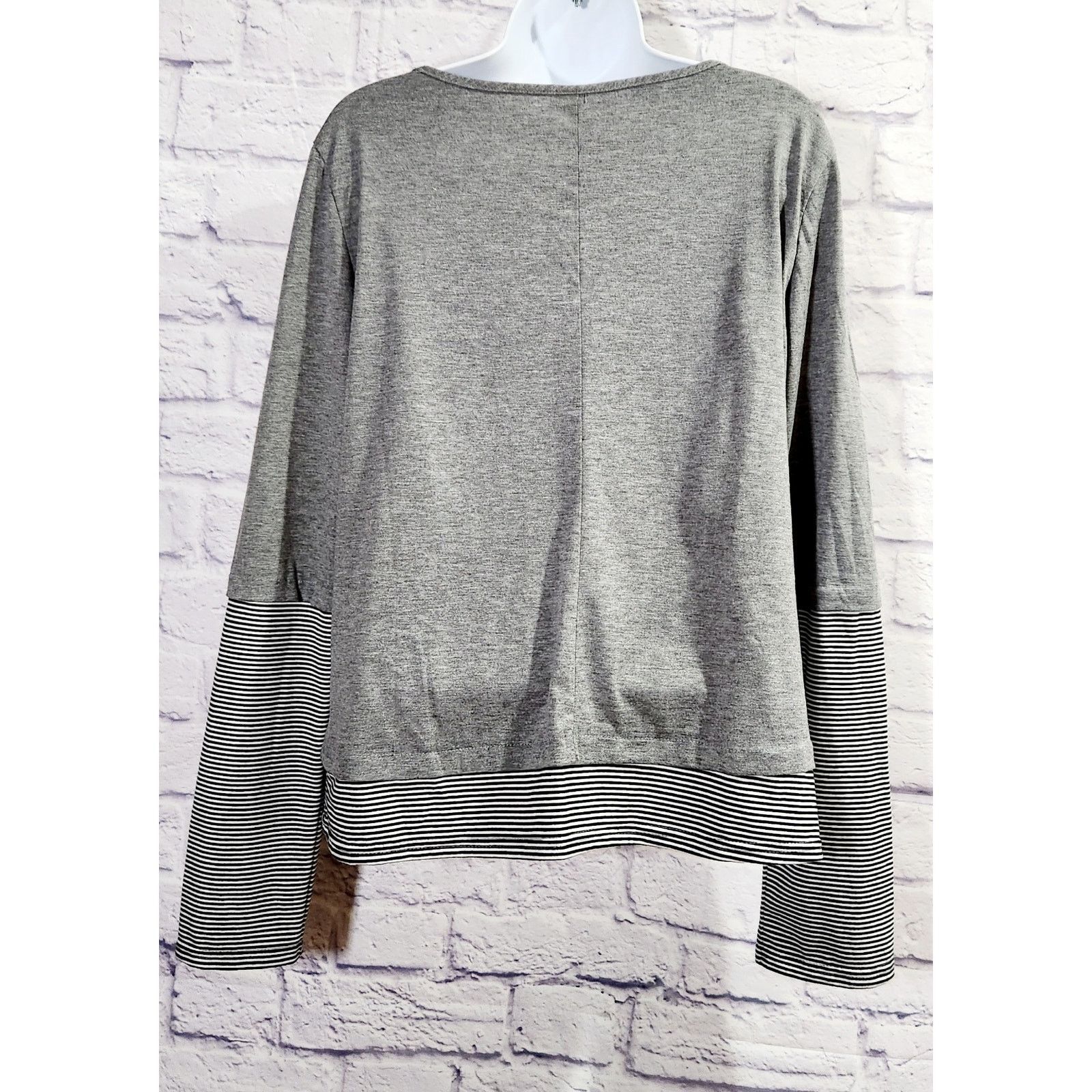 Other Gray Heathered Long Sleeves Layered Look Top Large Stretch Size L / US 10 / IT 46 - 4 Thumbnail