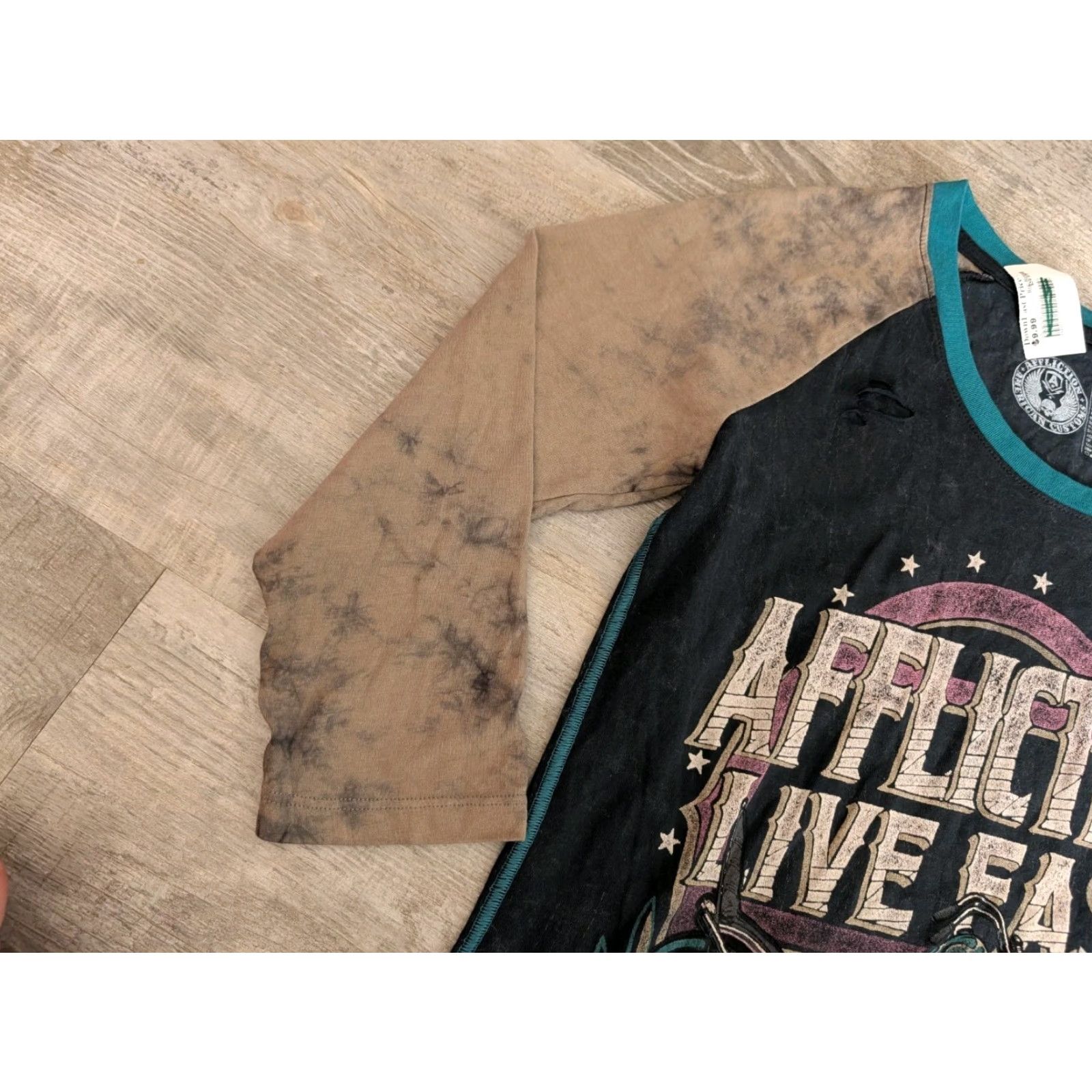 Affliction VINTAGE Affliction Shirt Motorcycle Skull Distressed Tie Dye Crew Neck Long Sleeve Womens M Black Graphic Print Pullover 90s Biker Style Size M / US 6-8 / IT 42-44 - 6 Thumbnail