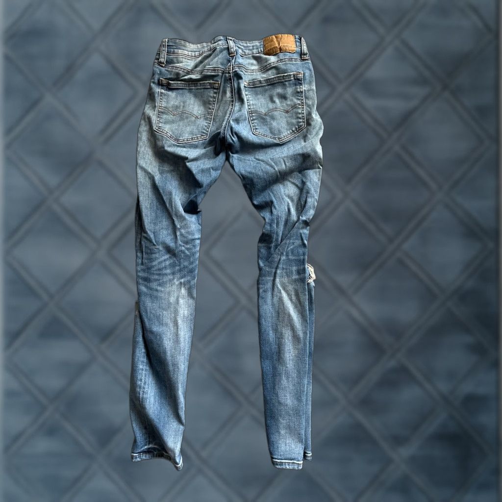 American Eagle Outfitters American Eagle Outfitters Jeans Men's Skinny 28x32 Light Wash Blue Destroyed Distressd Mens Size US 28 / EU 44 - 1 Thumbnail
