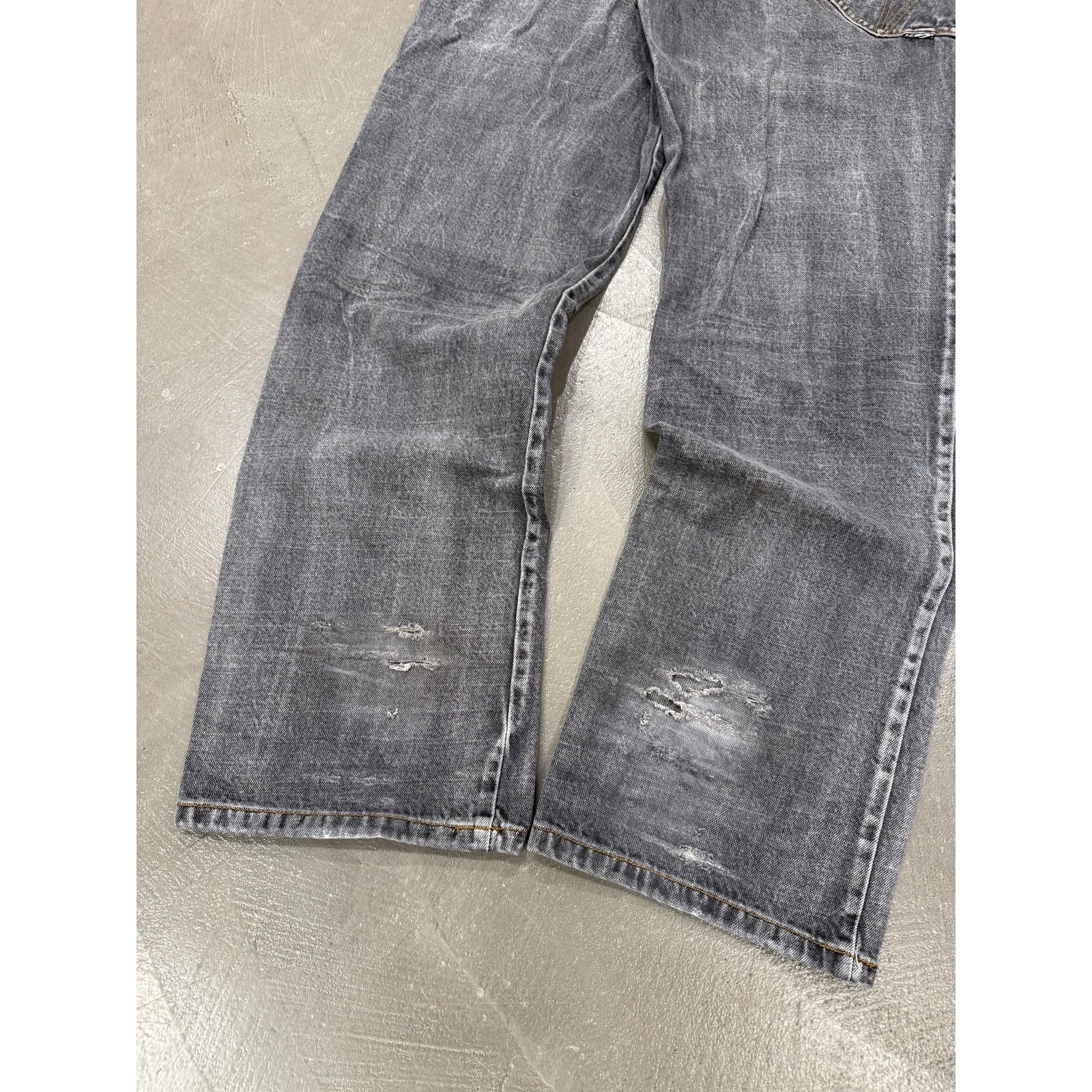Dolce & Gabbana A/W2003 Dolce & Gabbana asymmetrical faded baggy jeans Size 38" / US 16 / IT 52 - 4 Thumbnail