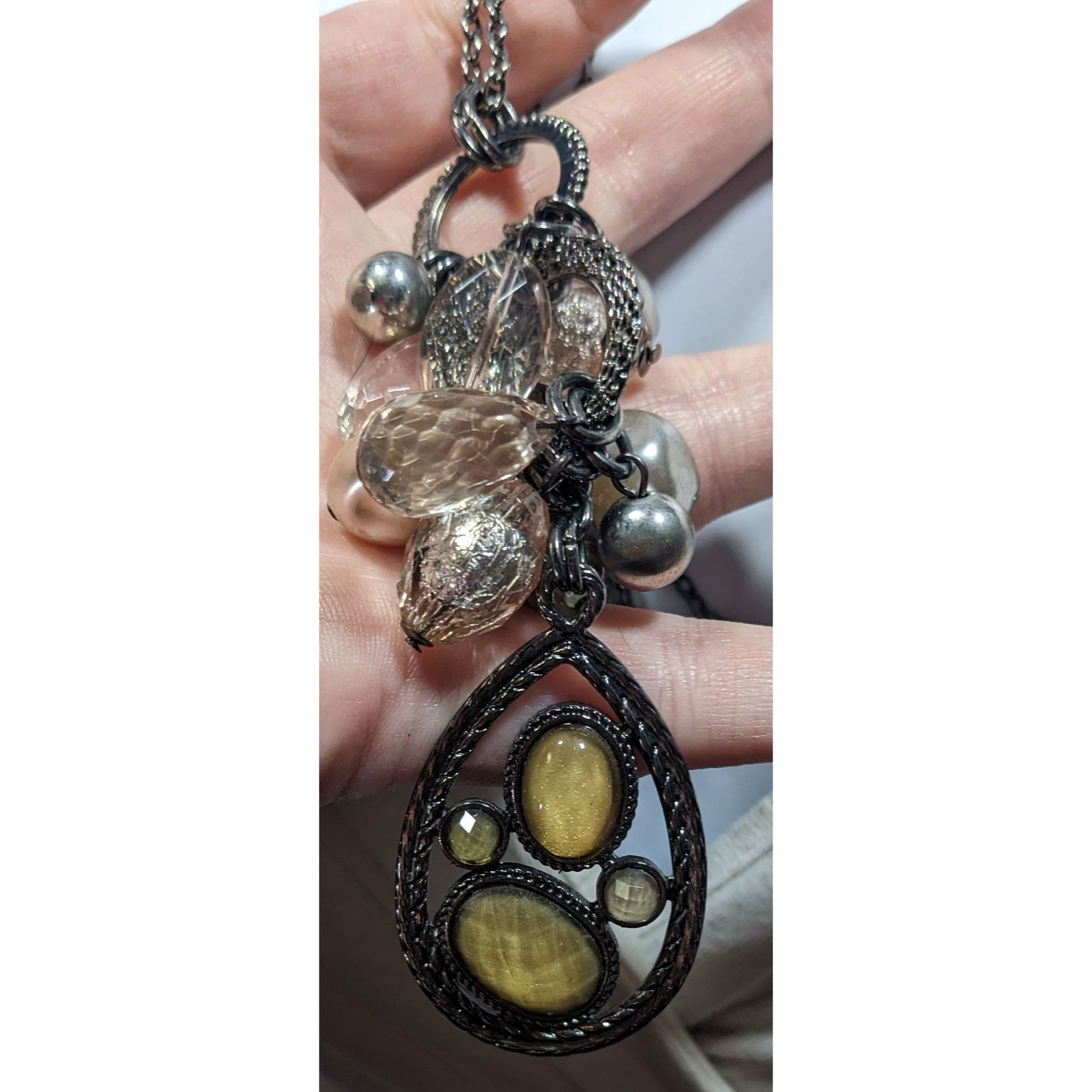 Other NY Y2K Glam Yellow And Silver Tone Cluster Pendant Necklace Size ONE SIZE - 3 Thumbnail