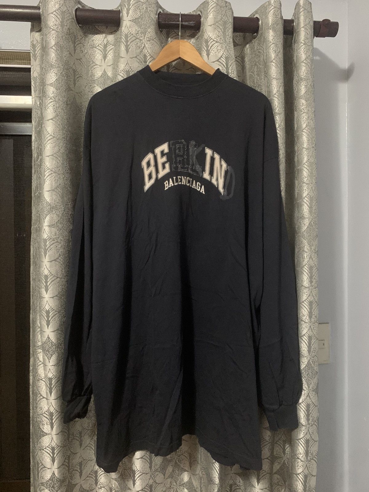 Balenciaga Balenciaga be kind berlin ls tshirt Size US L / EU 52-54 / 3 - 2 Thumbnail