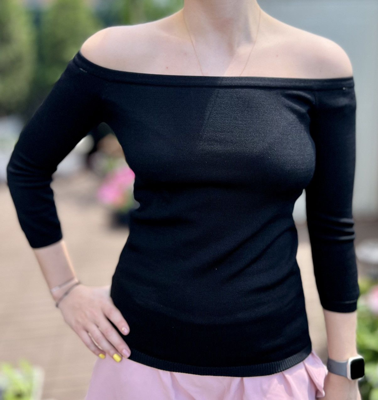 Forever 21 Forever 21 Size S Over Shoulder 3/4 Sleeve Top Black Slim Size S / US 4 / IT 40 - 1 Thumbnail