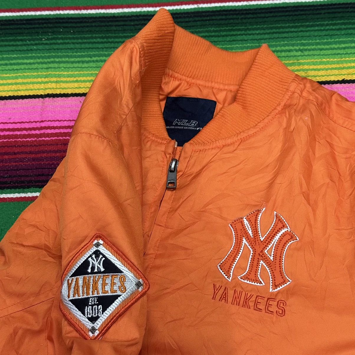 MLB Yankees MLB Small Distress Pocket . Size US M / EU 48-50 / 2 - 6 Thumbnail