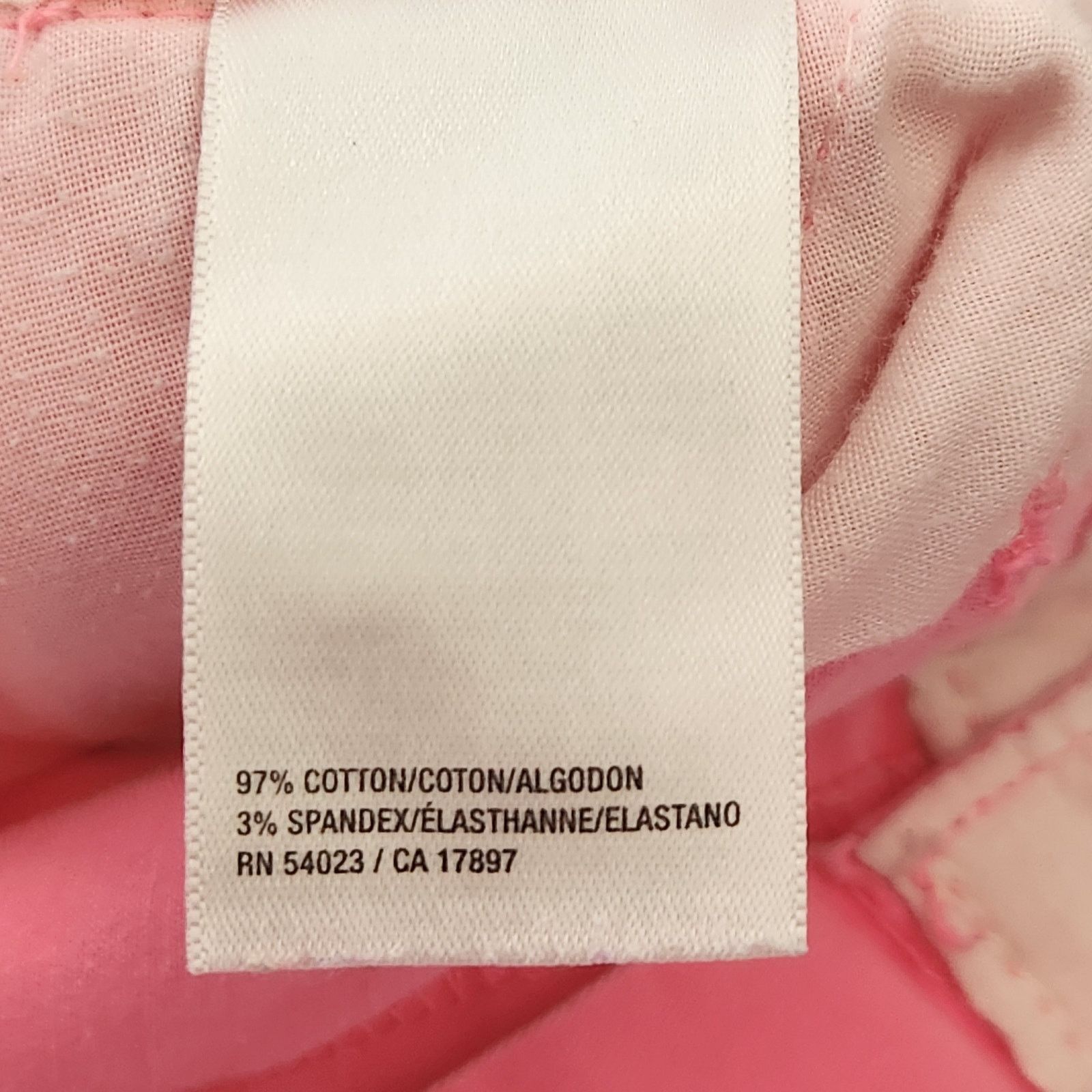 Old Navy Old Navy Pink Flat Front Chino Shorts 6 Lightweight Soft Size 28" / US 6 / IT 42 - 5 Thumbnail