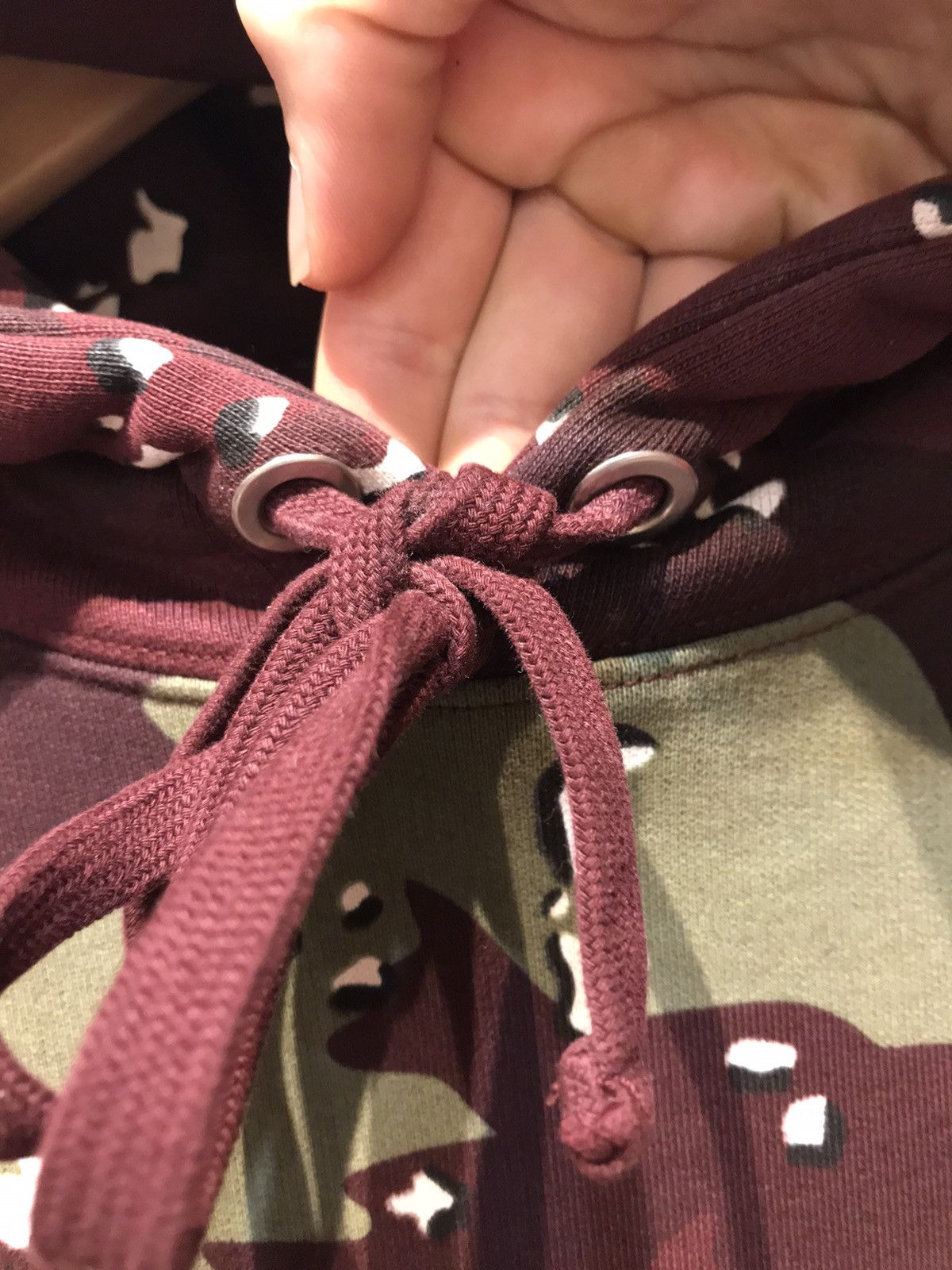 Maison Kitsune Maison kitsune red fox camo japan Paris streetwear designer Size US M / EU 48-50 / 2 - 3 Thumbnail