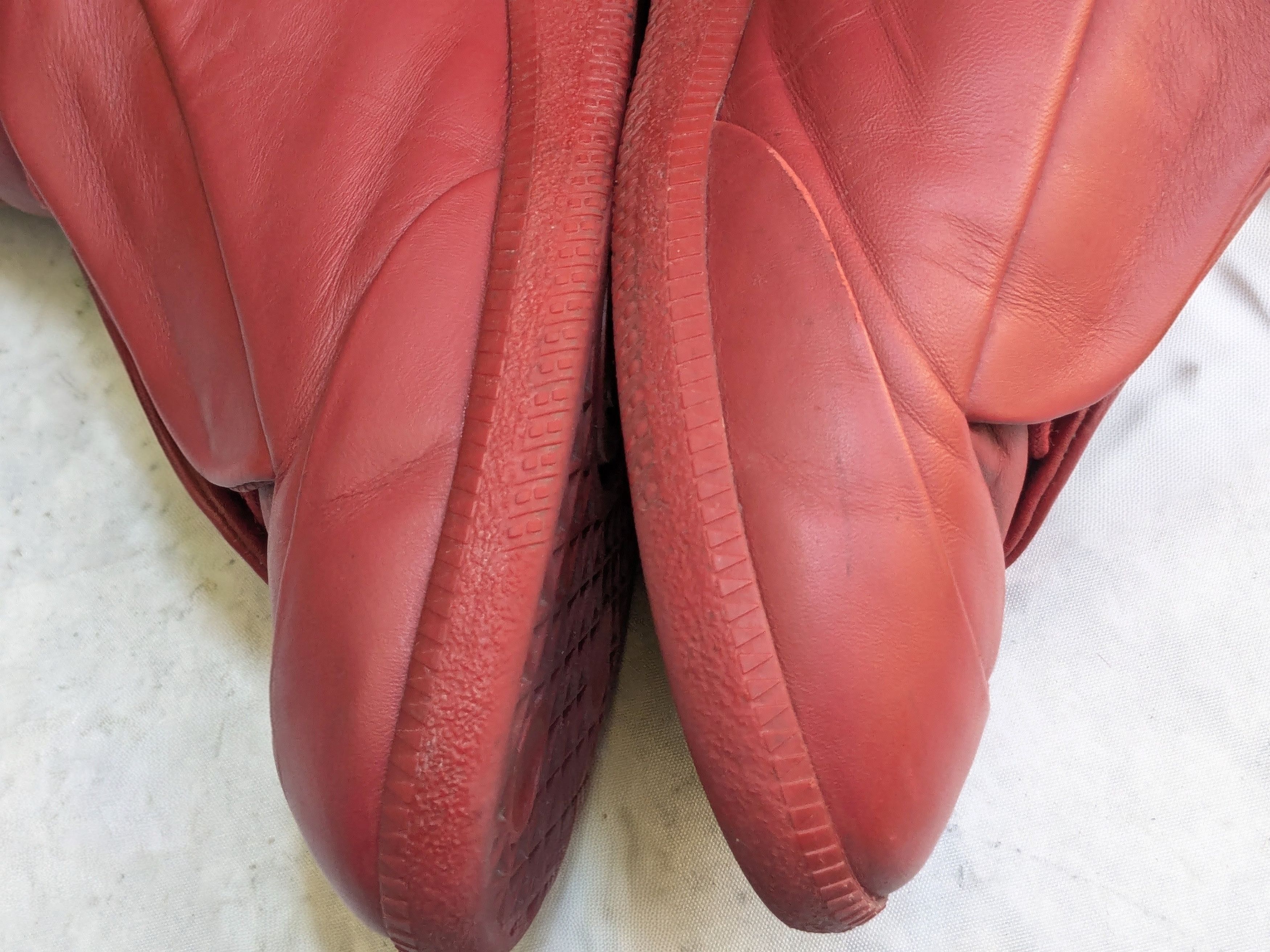 Maison Margiela Maison Margiela Future Red 10 43 High Top Sneakers Gum Size US 10 / EU 43 - 15 Thumbnail