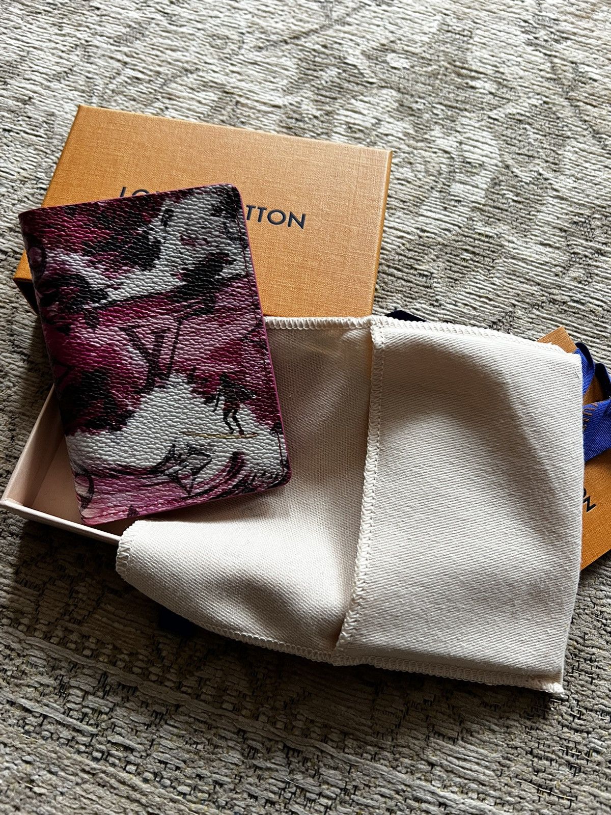 Louis Vuitton LOUIS VUITTON FW24 PINK POCKET ORGANISER Size ONE SIZE - 6 Thumbnail