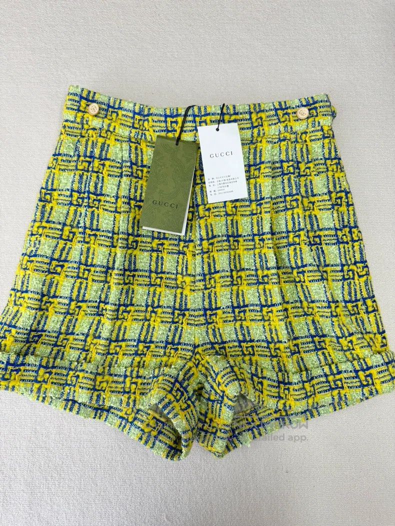 Gucci Gucci Yellow plaid shorts Size 24" / US 00 / IT 34 - 1 Thumbnail