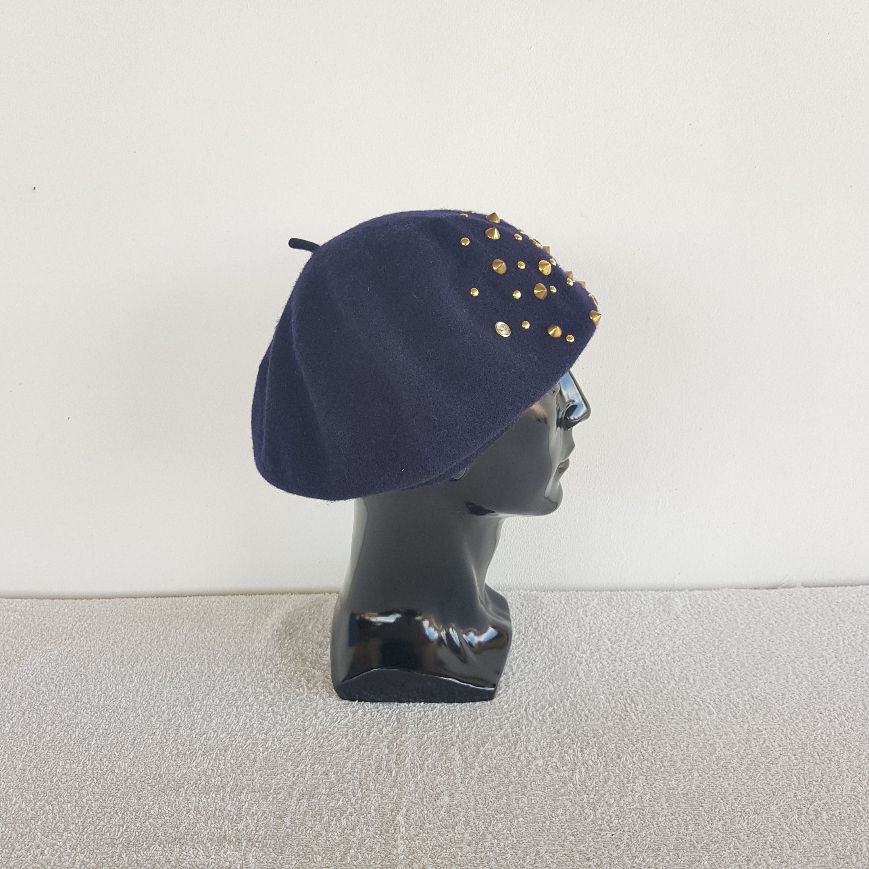Japanese Brand × Other Vintage Japanese Bling Bling Beret Beanie Snow Caps Hats. Size ONE SIZE - 3 Thumbnail
