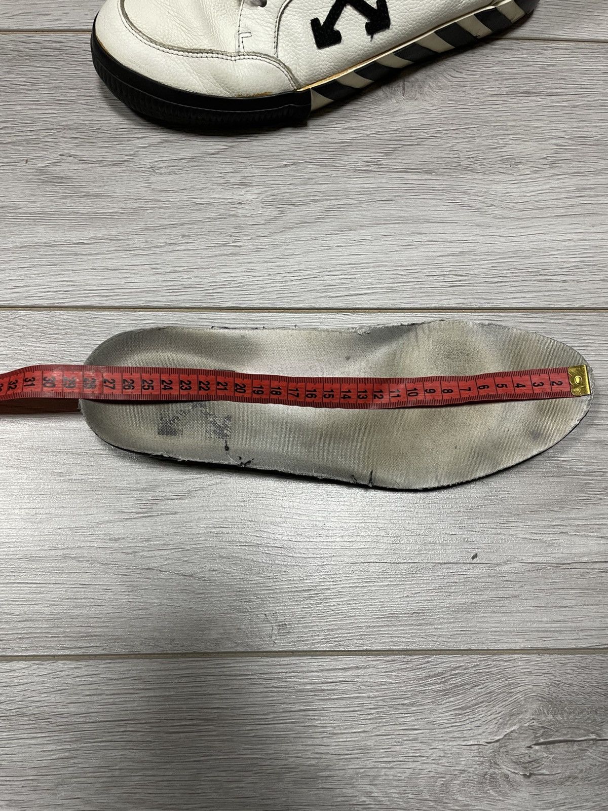 Off-White Off-White leather vulcanized arrows tape sneakers Size US 11 / EU 44 - 12 Thumbnail