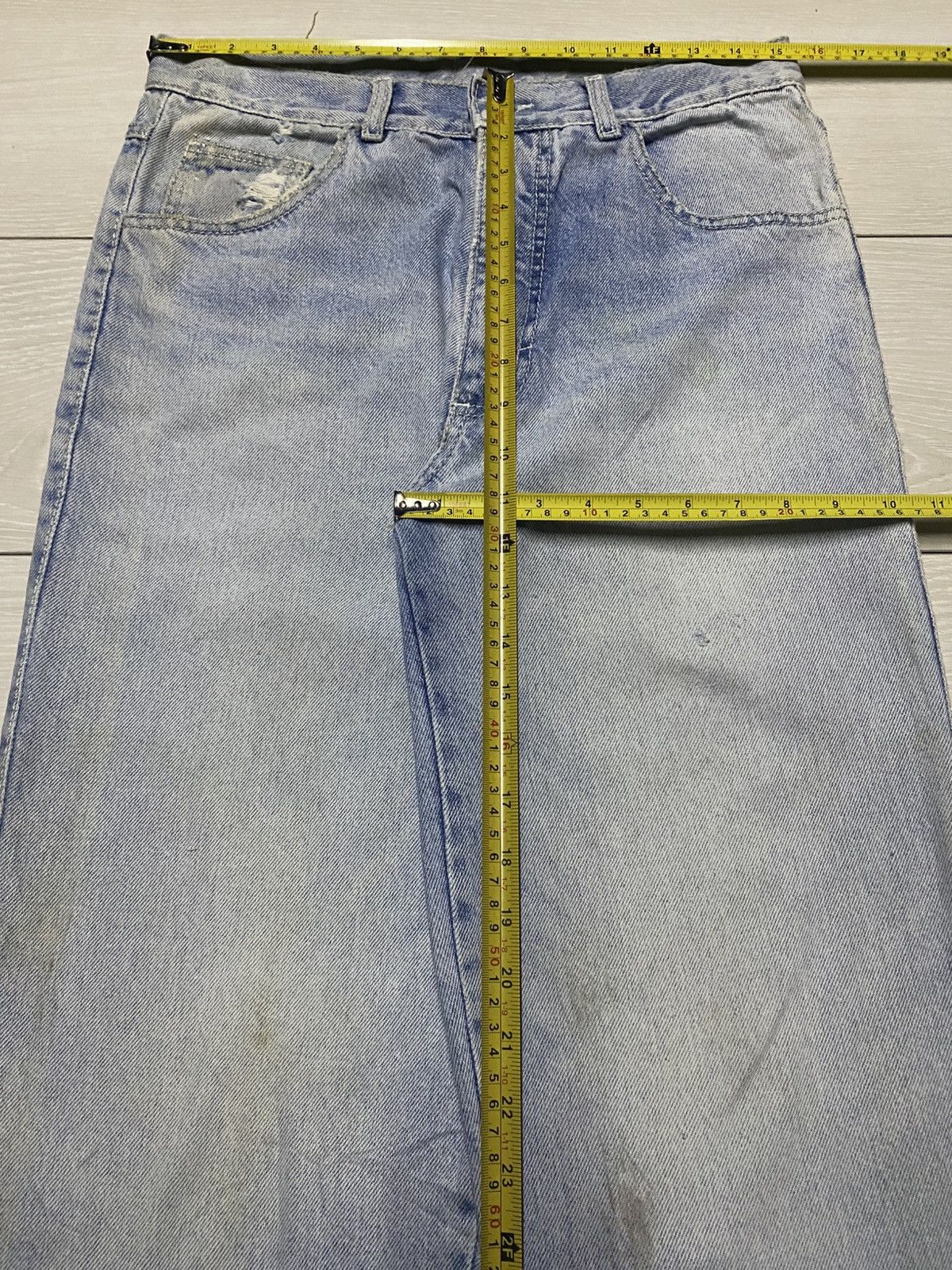 Kiwi Vintage Kiwitex Light Wash Distressed Taperred Leg Jeans Size US 30 / EU 46 - 11 Thumbnail