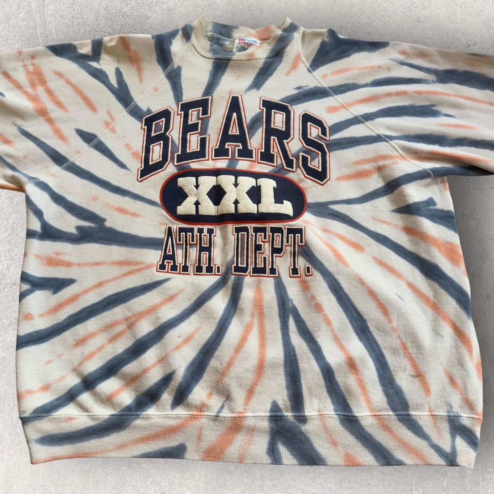 Hanes × NFL × Vintage Vintage 90’s Chicago Bears Tie Dye Crewneck Size US XXL / EU 58 / 5 - 2 Thumbnail
