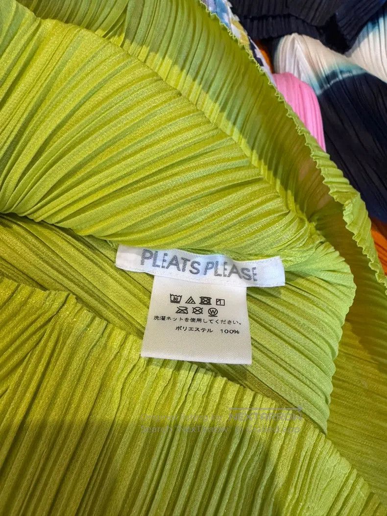 Issey Miyake Issey Miyake Green Short-Sleeve Top Size XL / US 12-14 / IT 48-50 - 4 Thumbnail