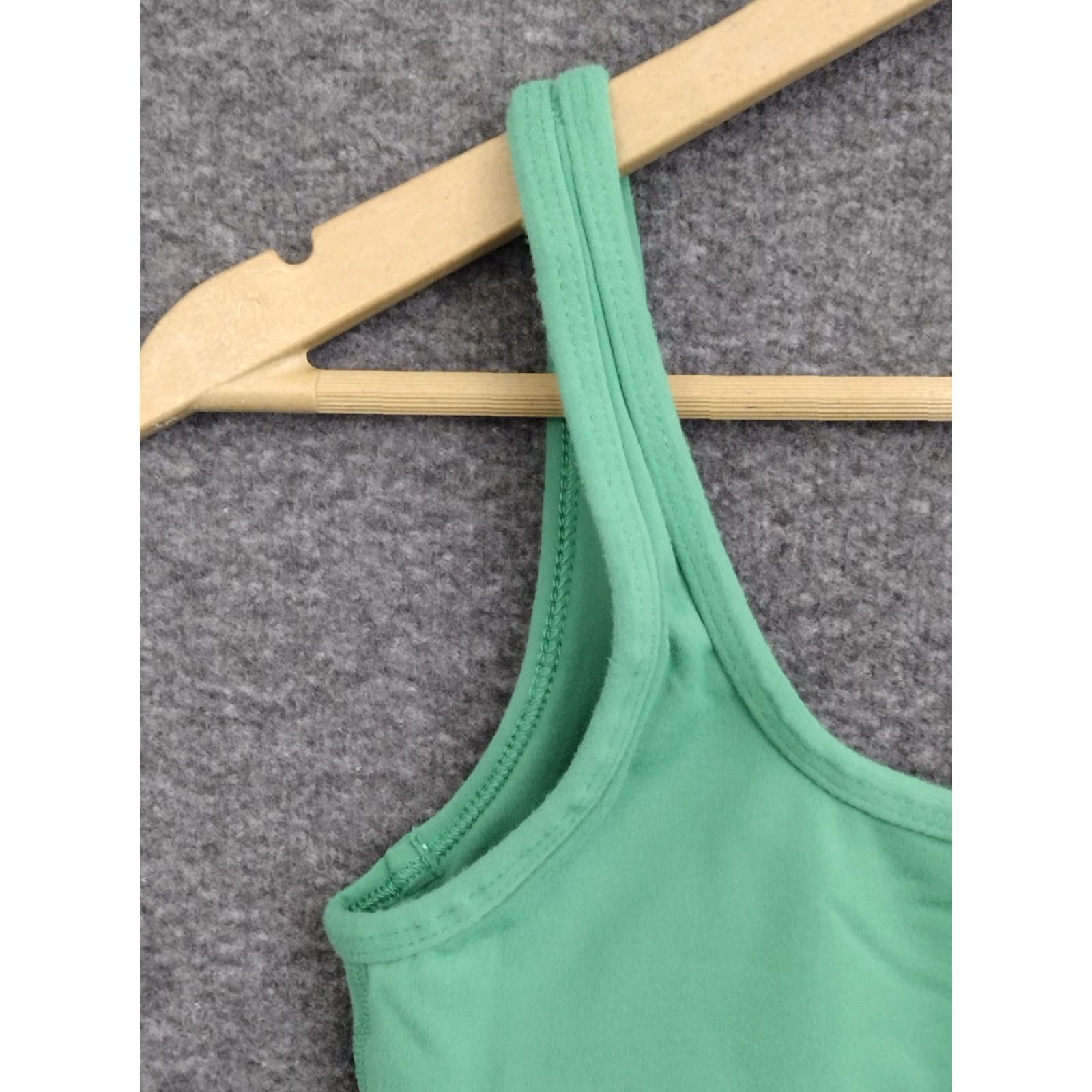 Vintage TnAction Women's Mini Sports Bra Shirt Women S Green Solid Sports 90s? Size ONE SIZE - 7 Thumbnail