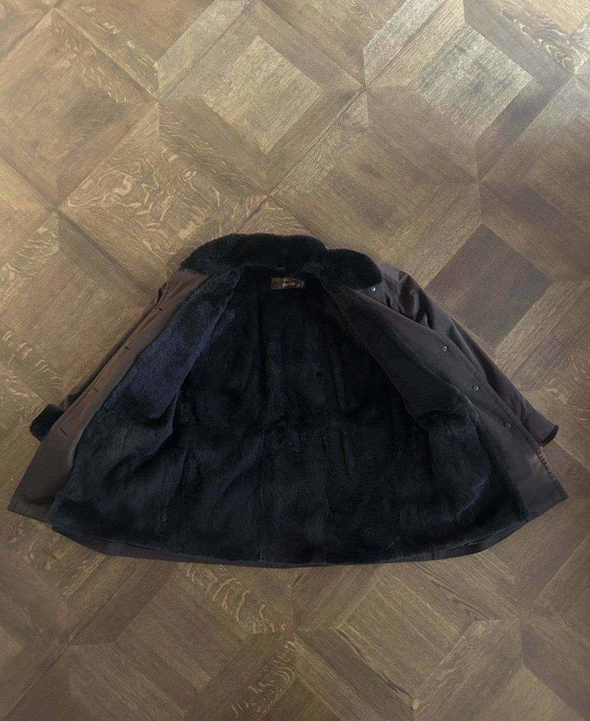 Saint Laurent Paris × Vintage × Yves Saint Laurent YSL Yves Saint Laurent fourrures fur bomber brown jacket Size US M / EU 48-50 / 2 - 5 Thumbnail