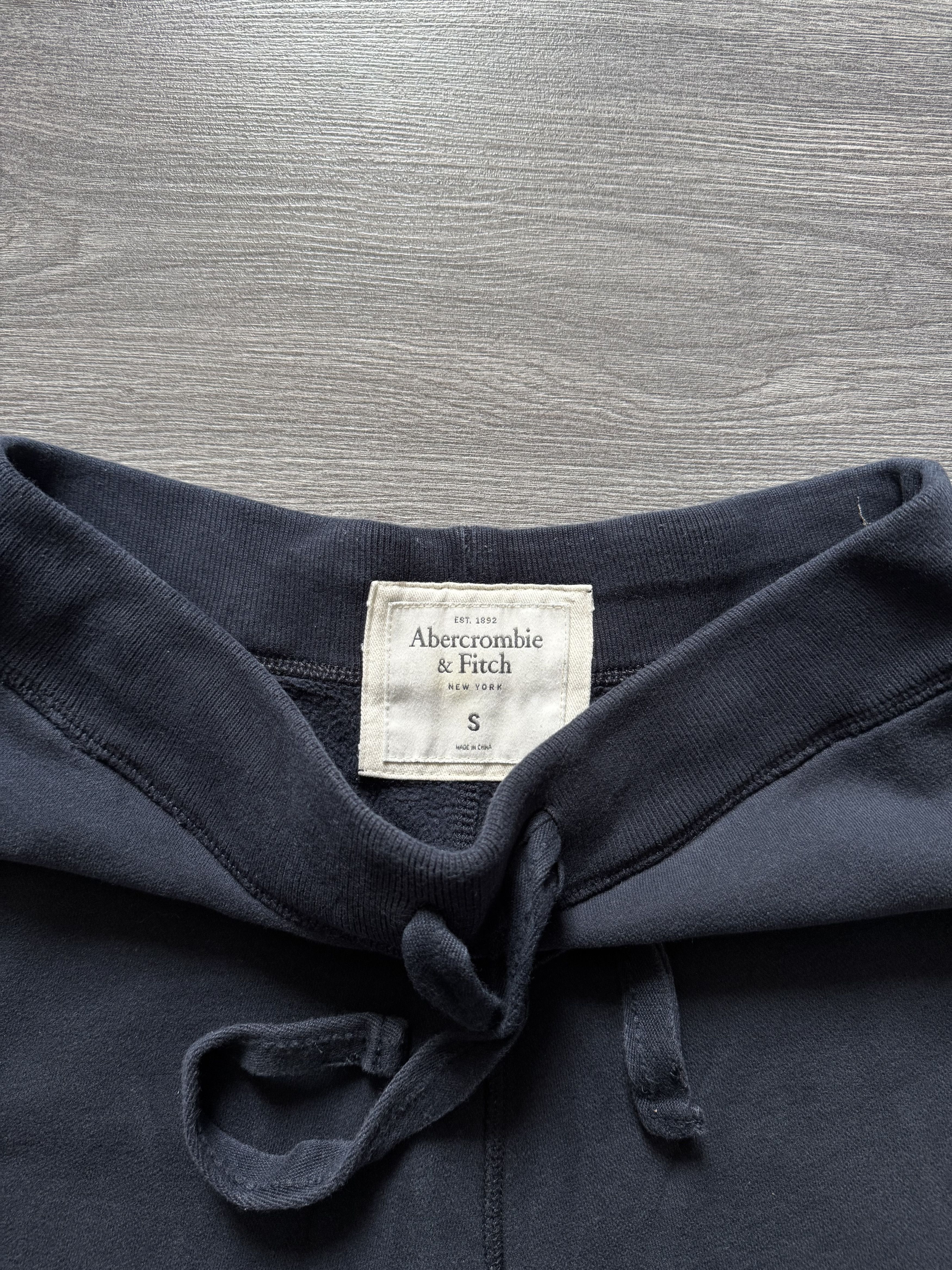 Abercrombie & Fitch Vintage y2k 2000’s Abercrombie & Fitch baggy sweat shorts Size US 30 / EU 46 - 5 Thumbnail
