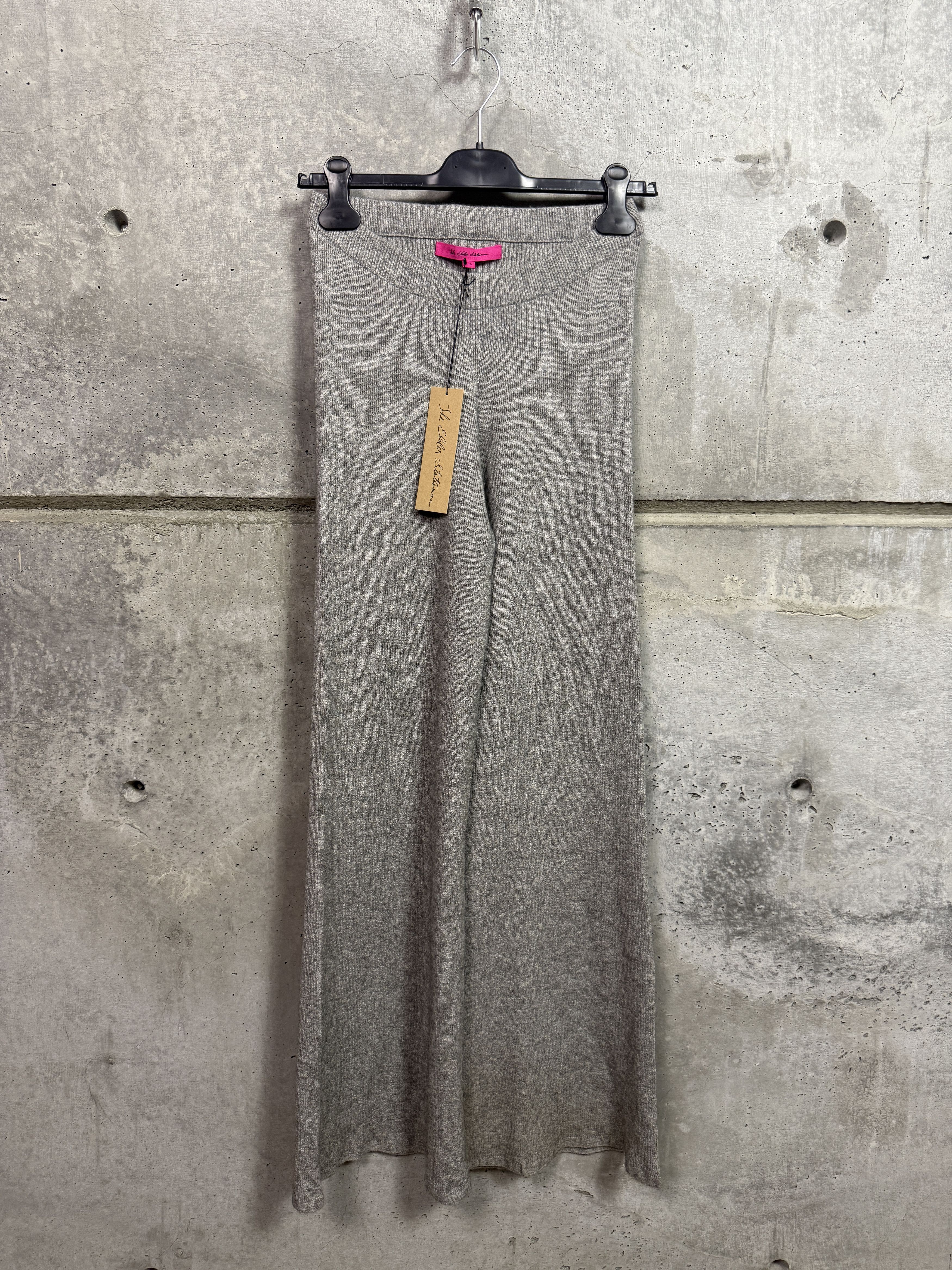 The Elder Statesman $895 The Elder Statesman Delicash Grey Flare Pant Size 27" / US 4 / IT 40 - 5 Thumbnail