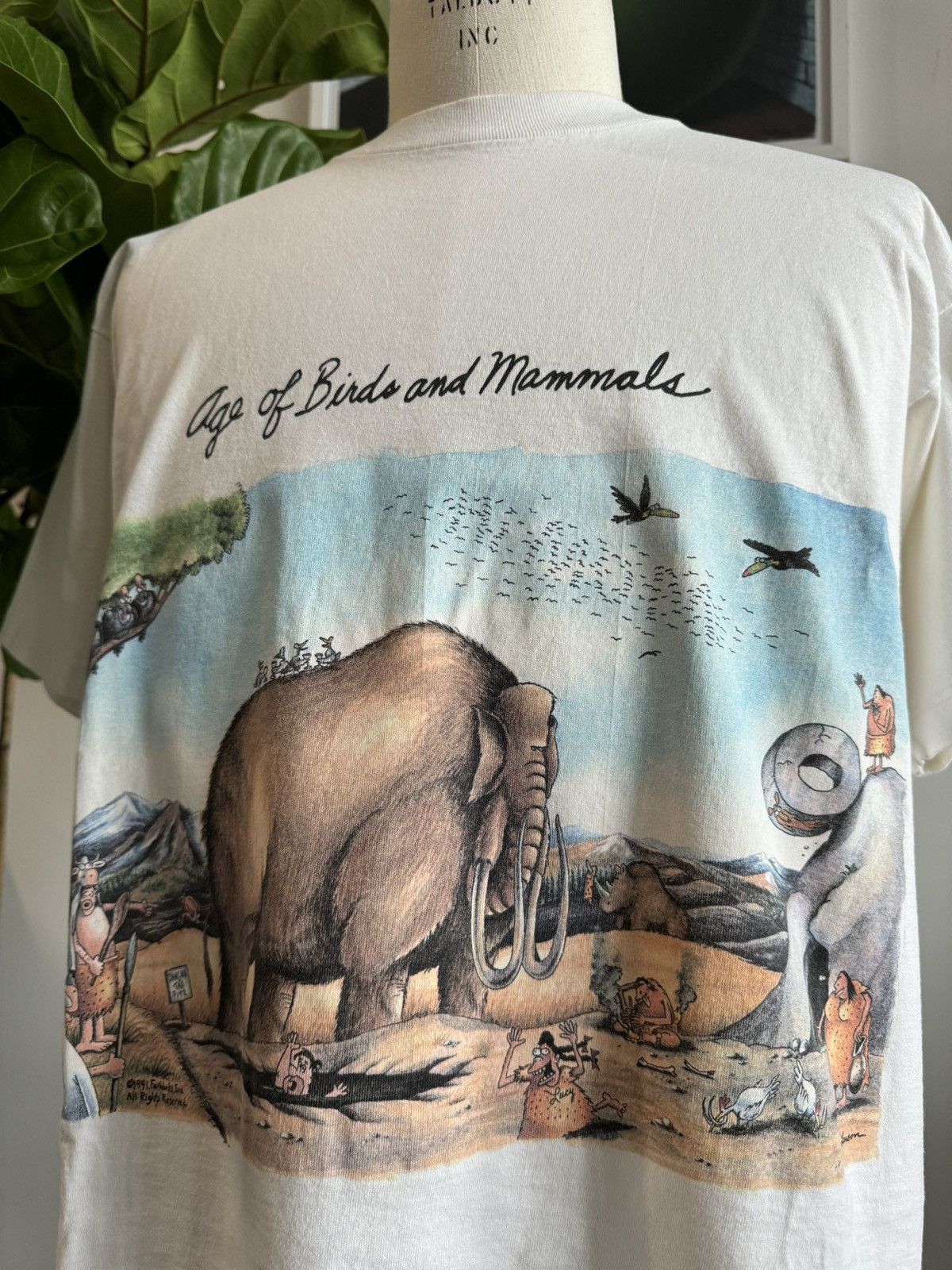 Vintage 1991 The Far Side Comic Tee Age of Birds & Mammals