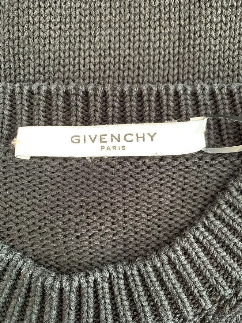 Givenchy Givenchy Black Distressed Large Logo Knitwear Sweater, Siz Size US M / EU 48-50 / 2 - 4 Thumbnail