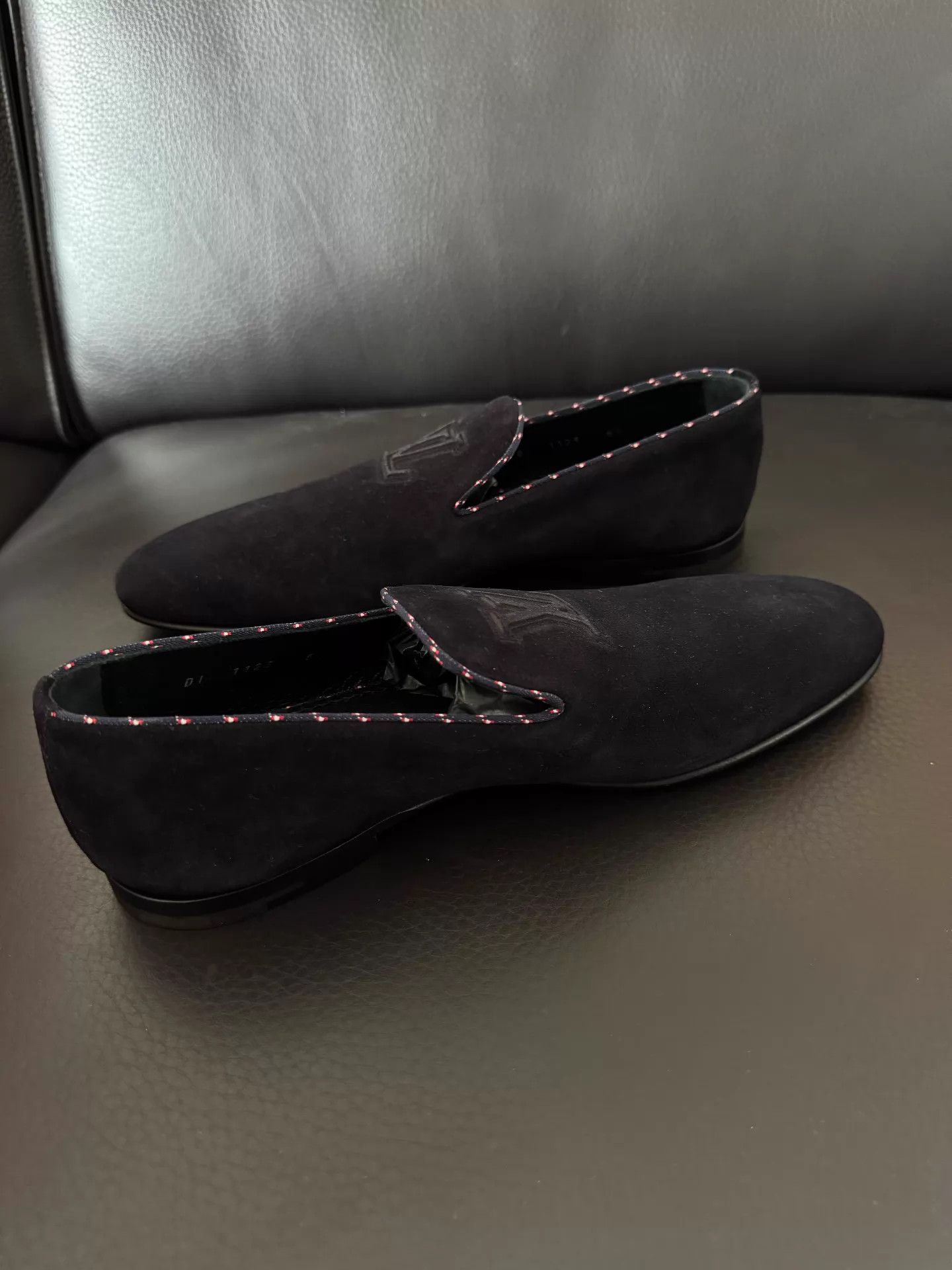 Louis Vuitton LV Deerskin Big Logo Men's Loafers 6.5UK/40.5EU Size US 7.5 / EU 40-41 - 2 Thumbnail
