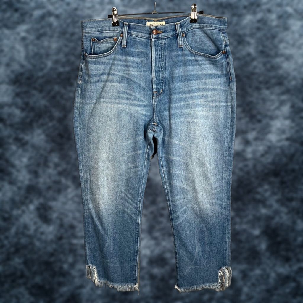 Vintage Rivet & Thread Blue High-Waisted Distressed Raw Hem Jeans Womens Size 31 Size 34" / US 12 / IT 48 - 1 Thumbnail