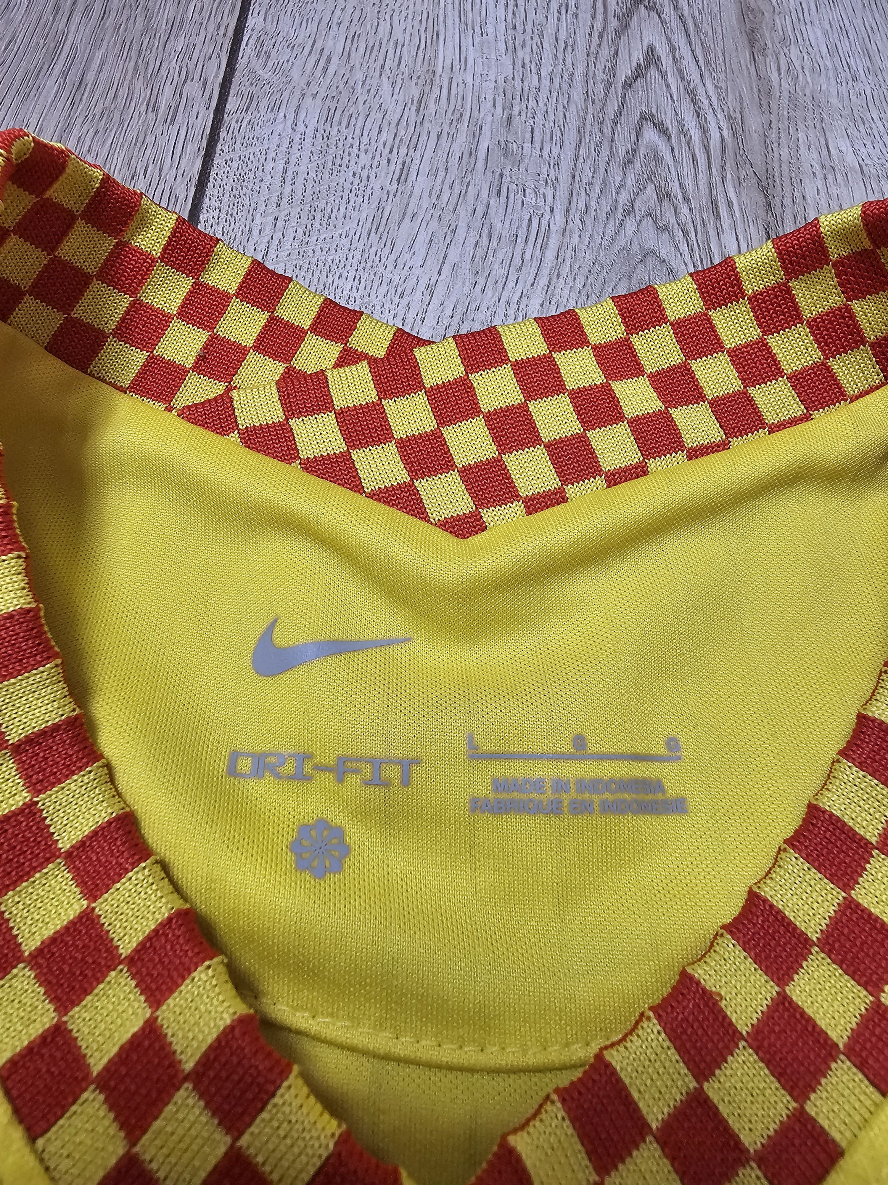 Nike LIVERPOOL 2021 2022 THIRD FOOTBALL SHIRT SOCCER JERSEY Size US L / EU 52-54 / 3 - 7 Thumbnail