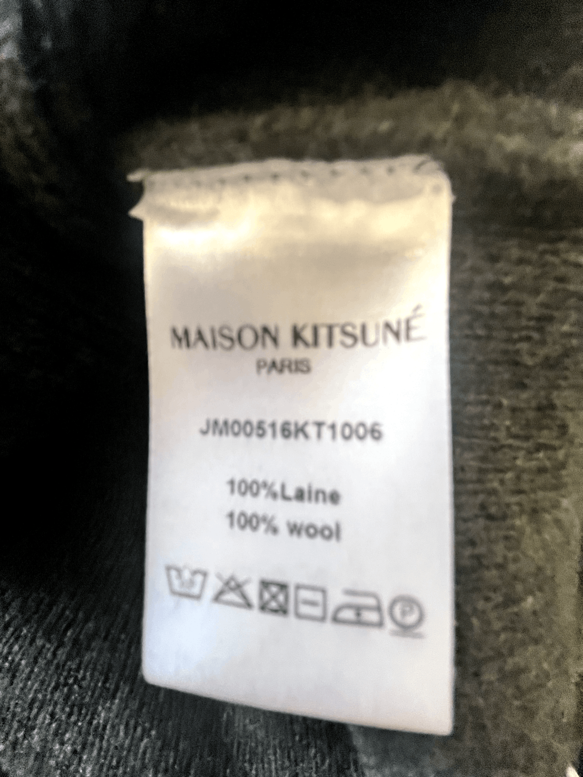 Maison Kitsune NEW Maison Kitsune GREY FOX HEAD PATCH RELAXED JUMPER Medium Size US M / EU 48-50 / 2 - 4 Thumbnail
