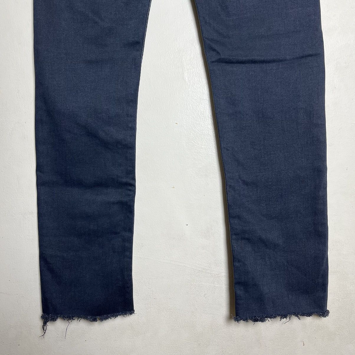 Balenciaga Balenciaga Distressed Stretchable Skinny Jeans Size US 29 - 10 Thumbnail
