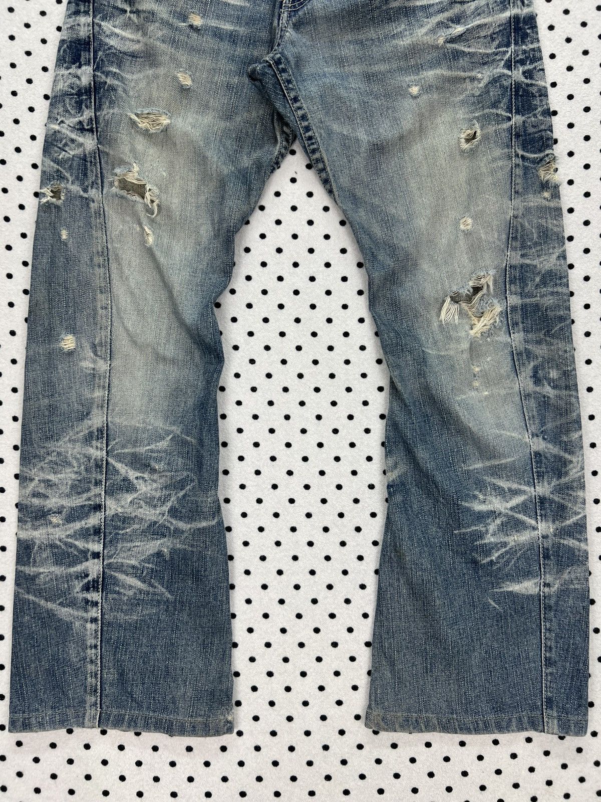Japanese Brand Rattle Trap Crazy Trashed & Destroyed Flare Denim Size US 32 / EU 48 - 7 Thumbnail