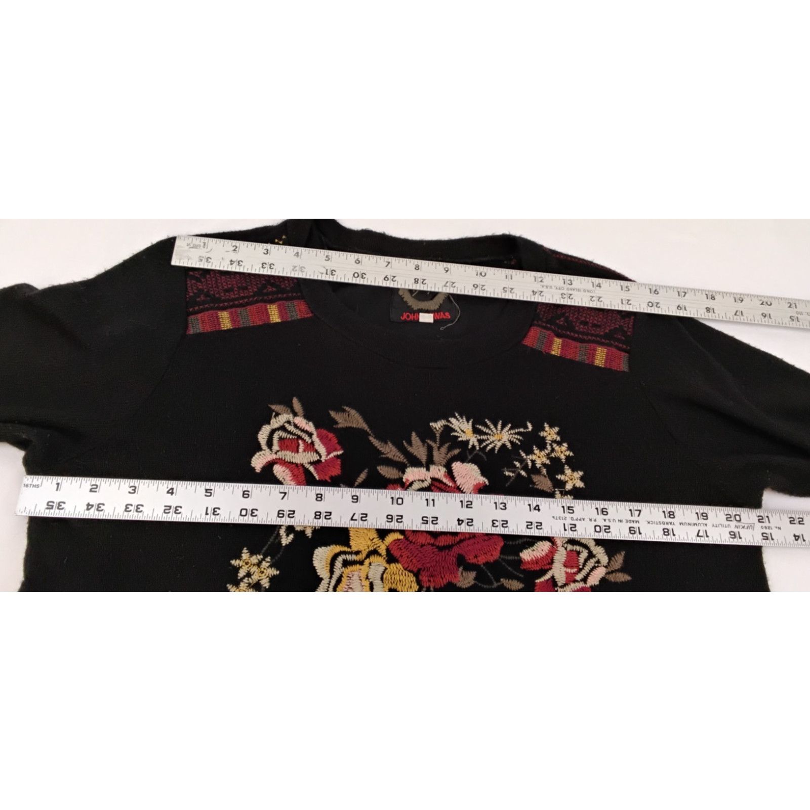 Johnny Was Johnny Was Biya Embroidered Sweater Women's S Black Florals Size S / US 4 / IT 40 - 8 Thumbnail