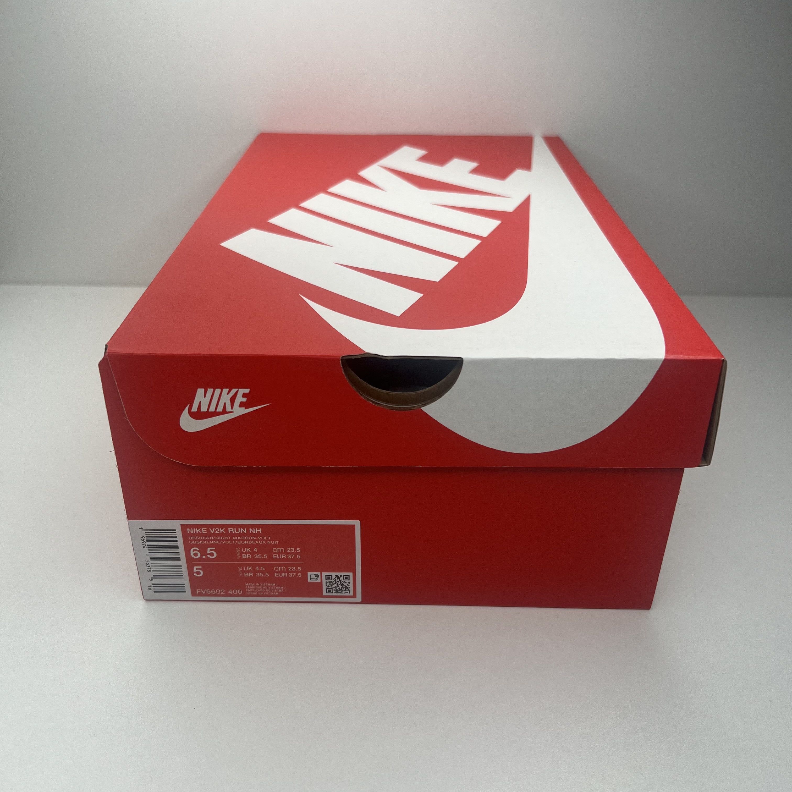 Nike Nike V2K Run Luminous EU 37,5 Size US 6.5 / IT 36.5 - 14 Thumbnail