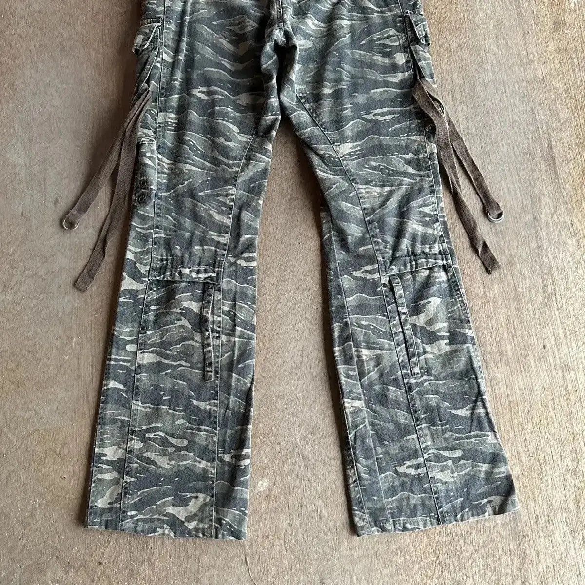 Vintage RARE‼️ W30 L31 FLARE/BOOTCUT Japanese Vtg Bondage Punk Cargo Size US 30 / EU 46 - 14 Thumbnail